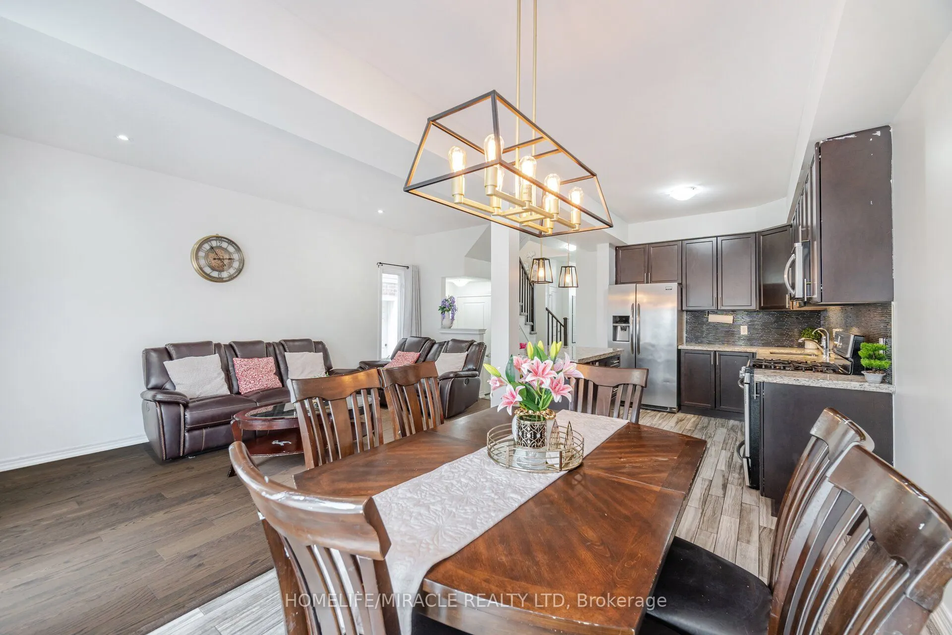 24 Kingsborough Drive