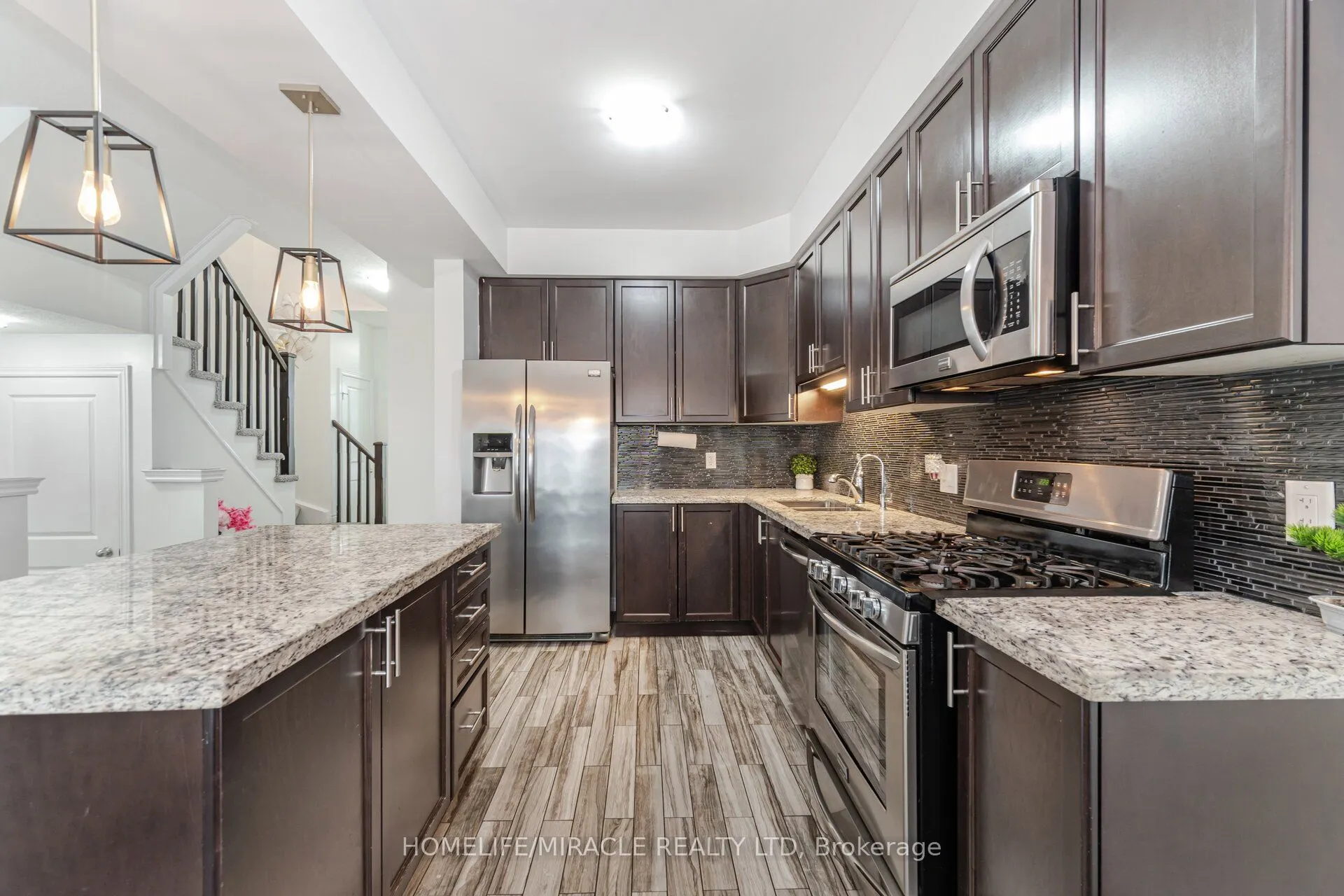 24 Kingsborough Drive