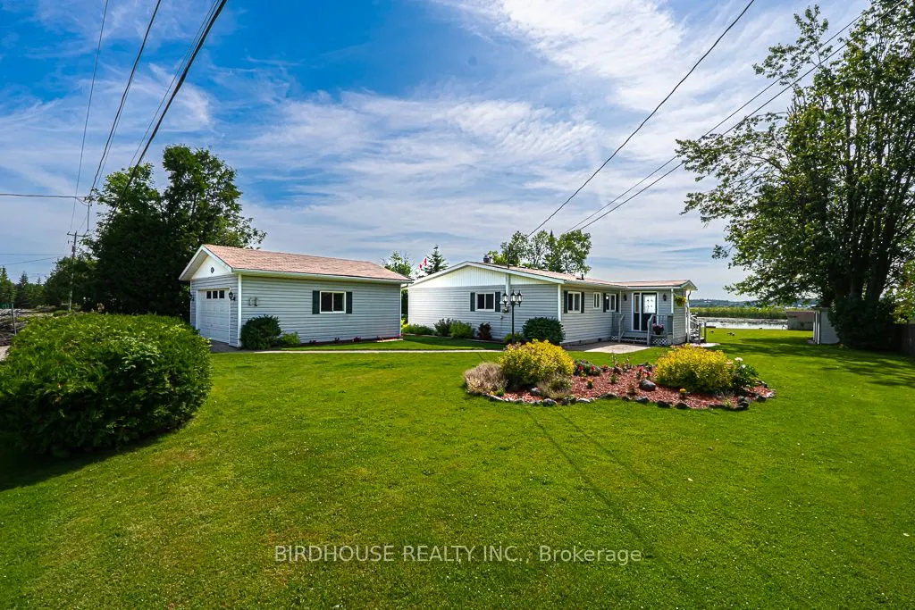 132 Fenelon Drive