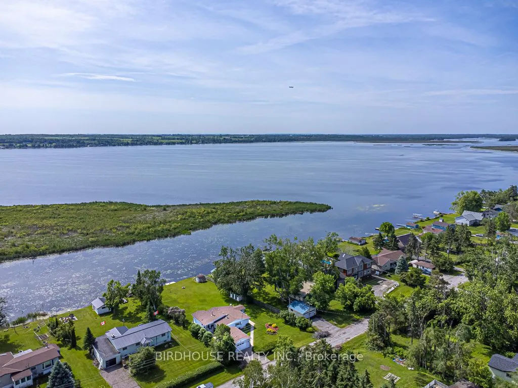 132 Fenelon Drive