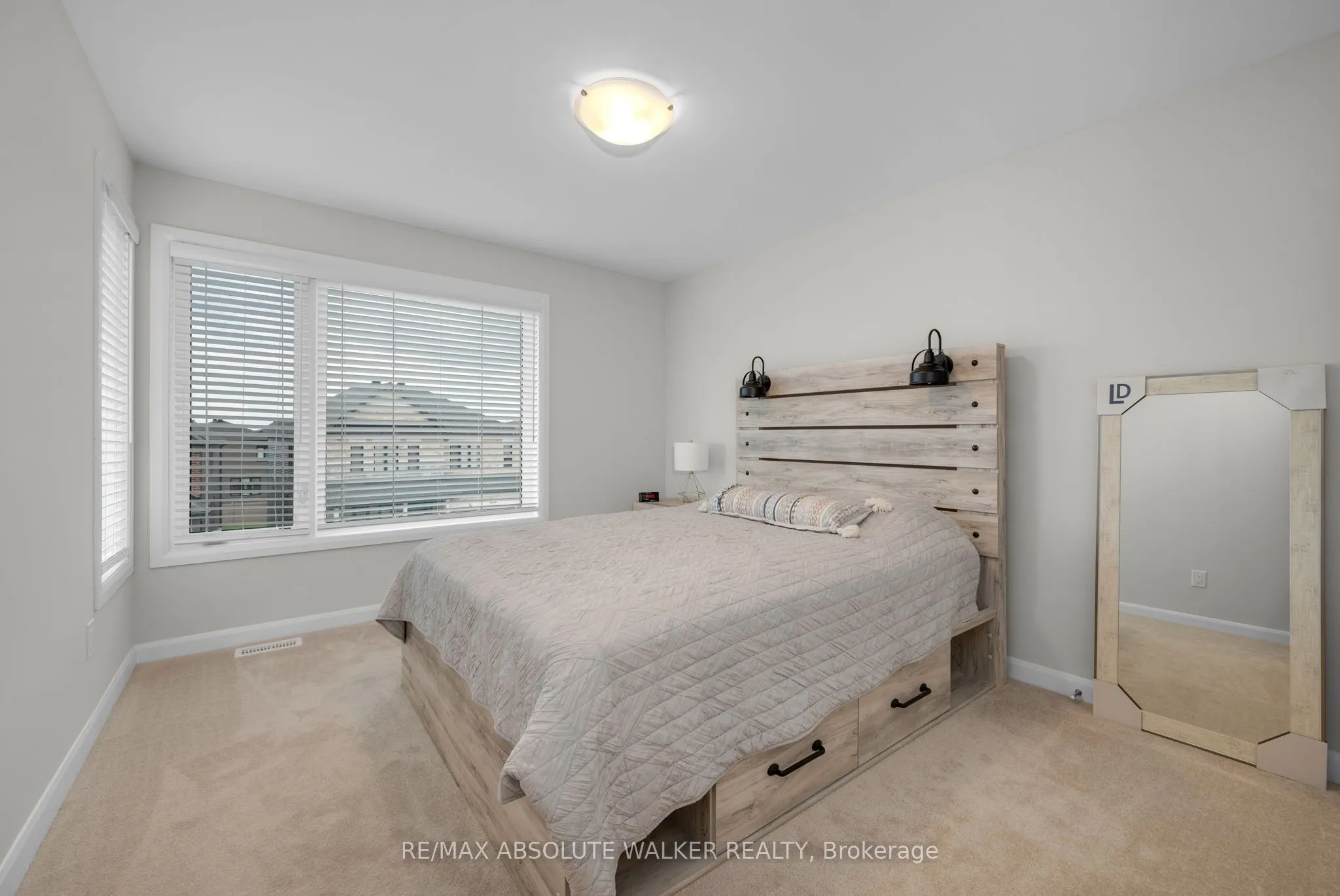 529 Anchor Circle
