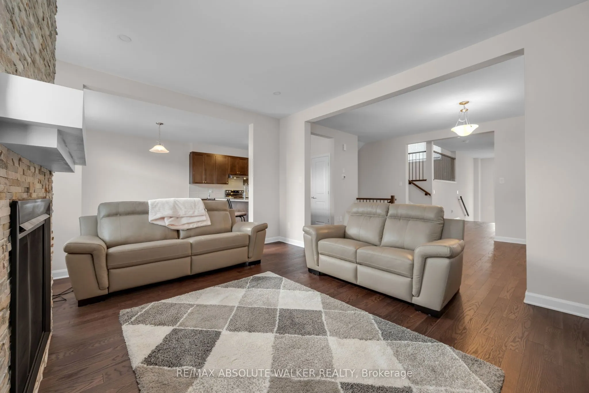 529 Anchor Circle