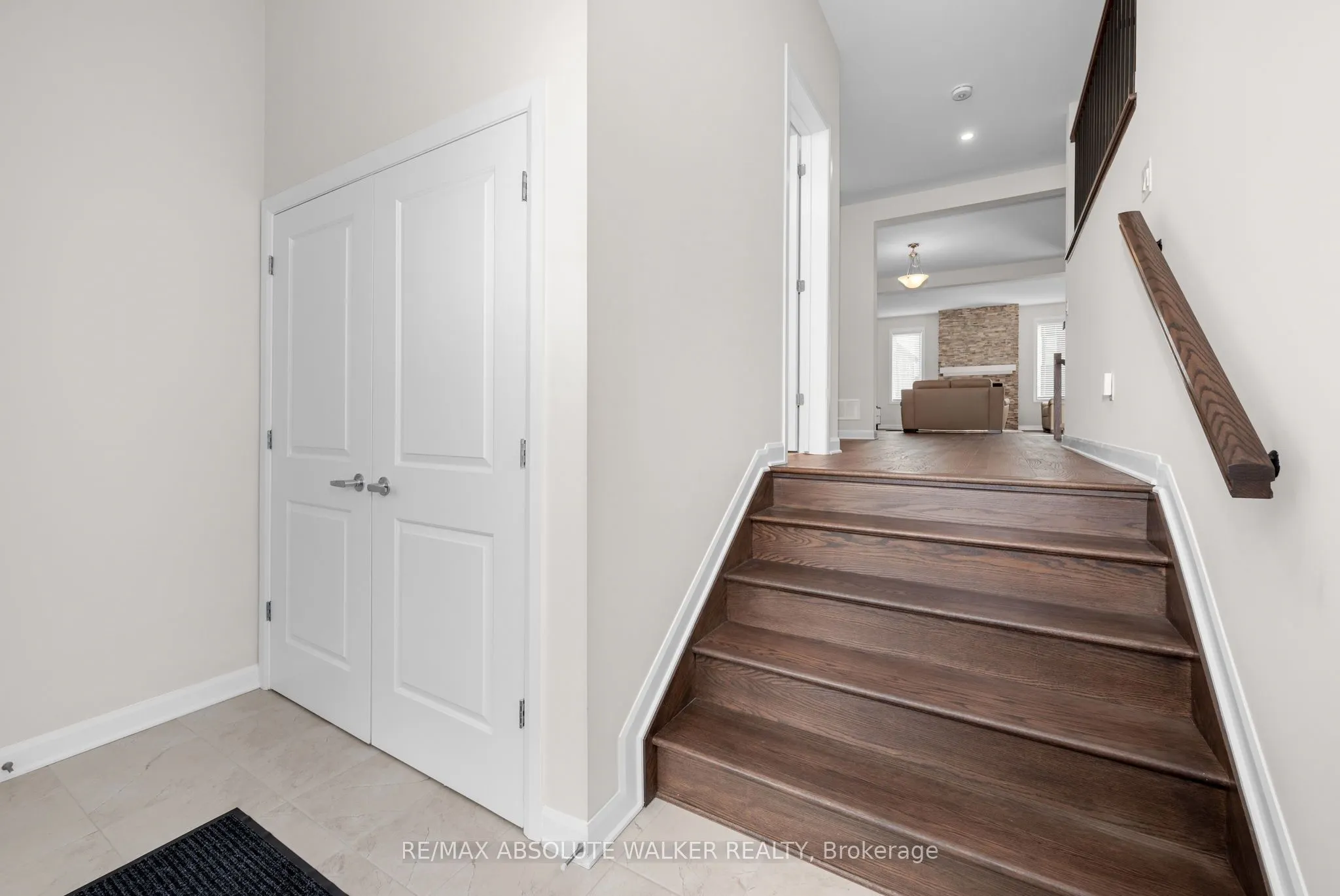 529 Anchor Circle
