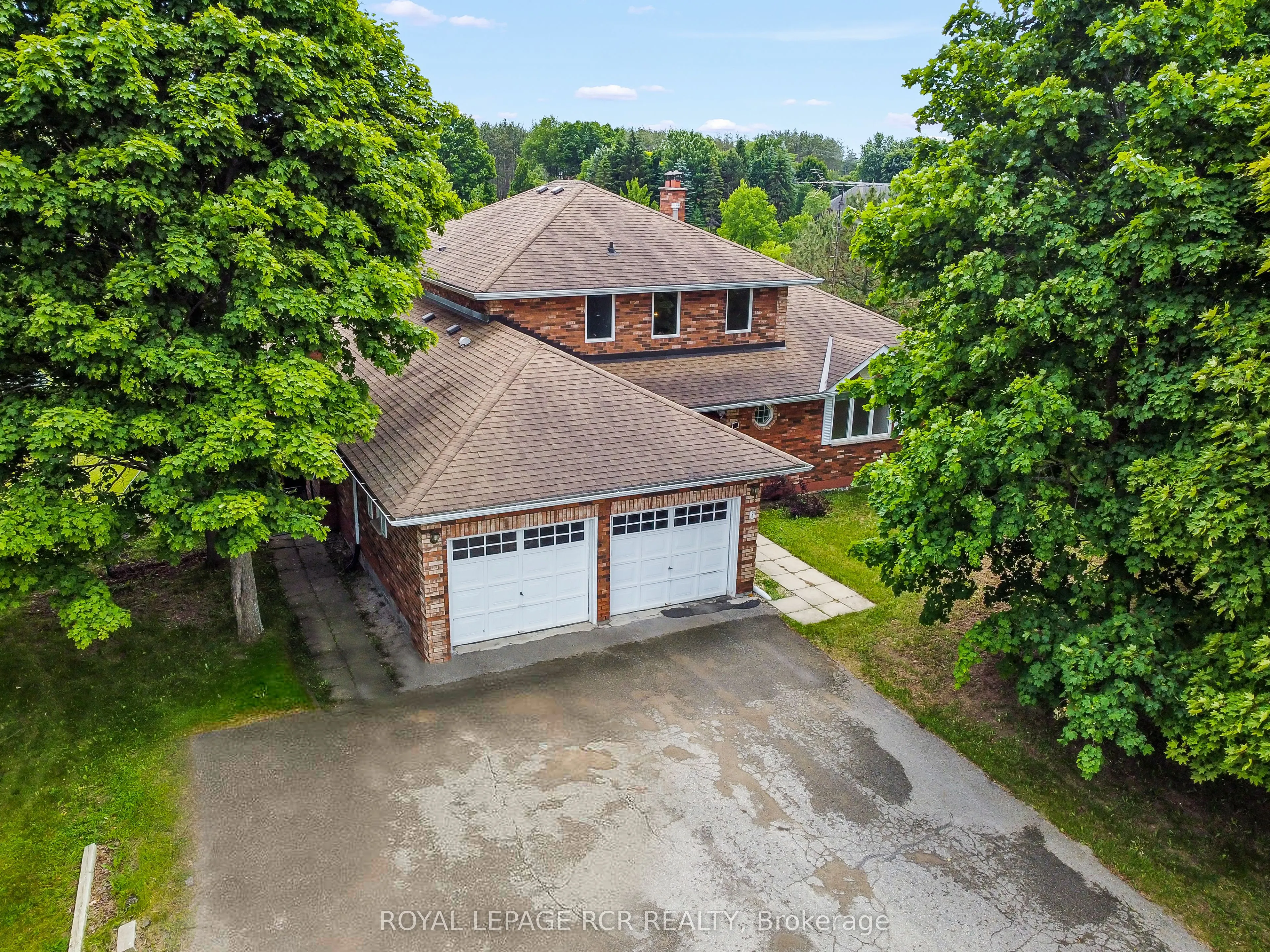 6 Cedar Ridge Court