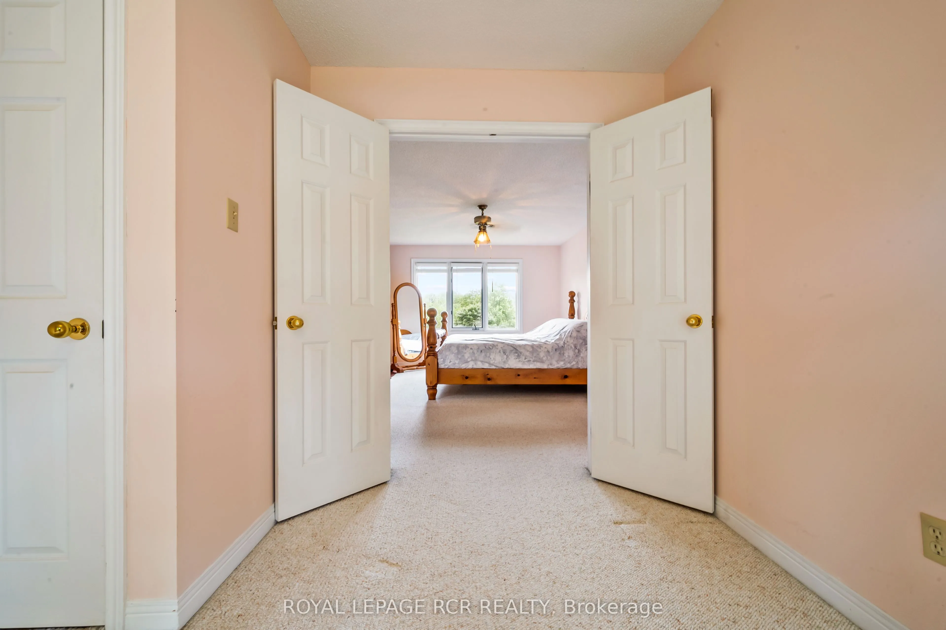 6 Cedar Ridge Court