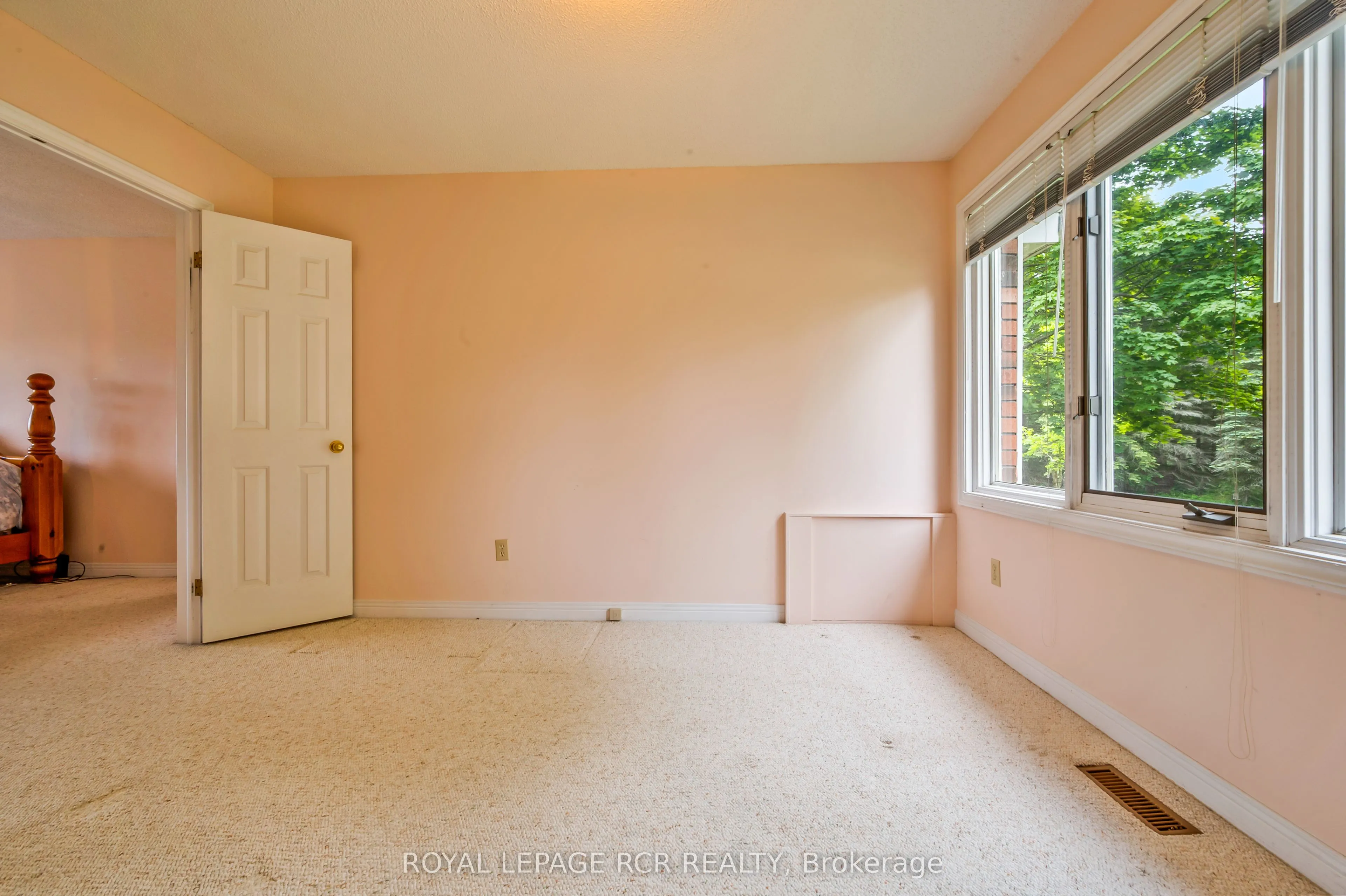 6 Cedar Ridge Court