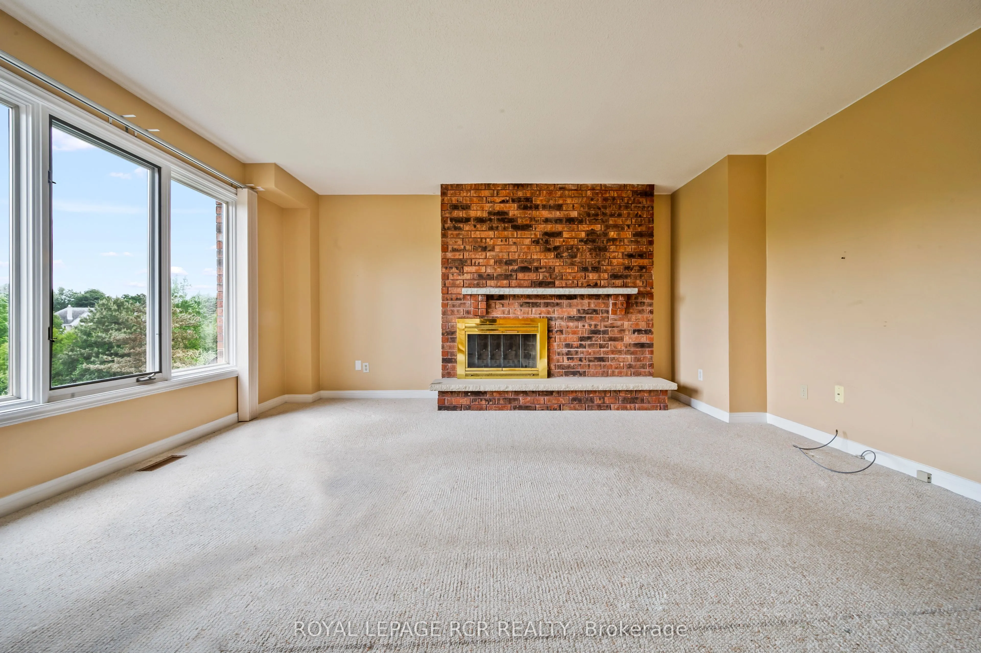 6 Cedar Ridge Court