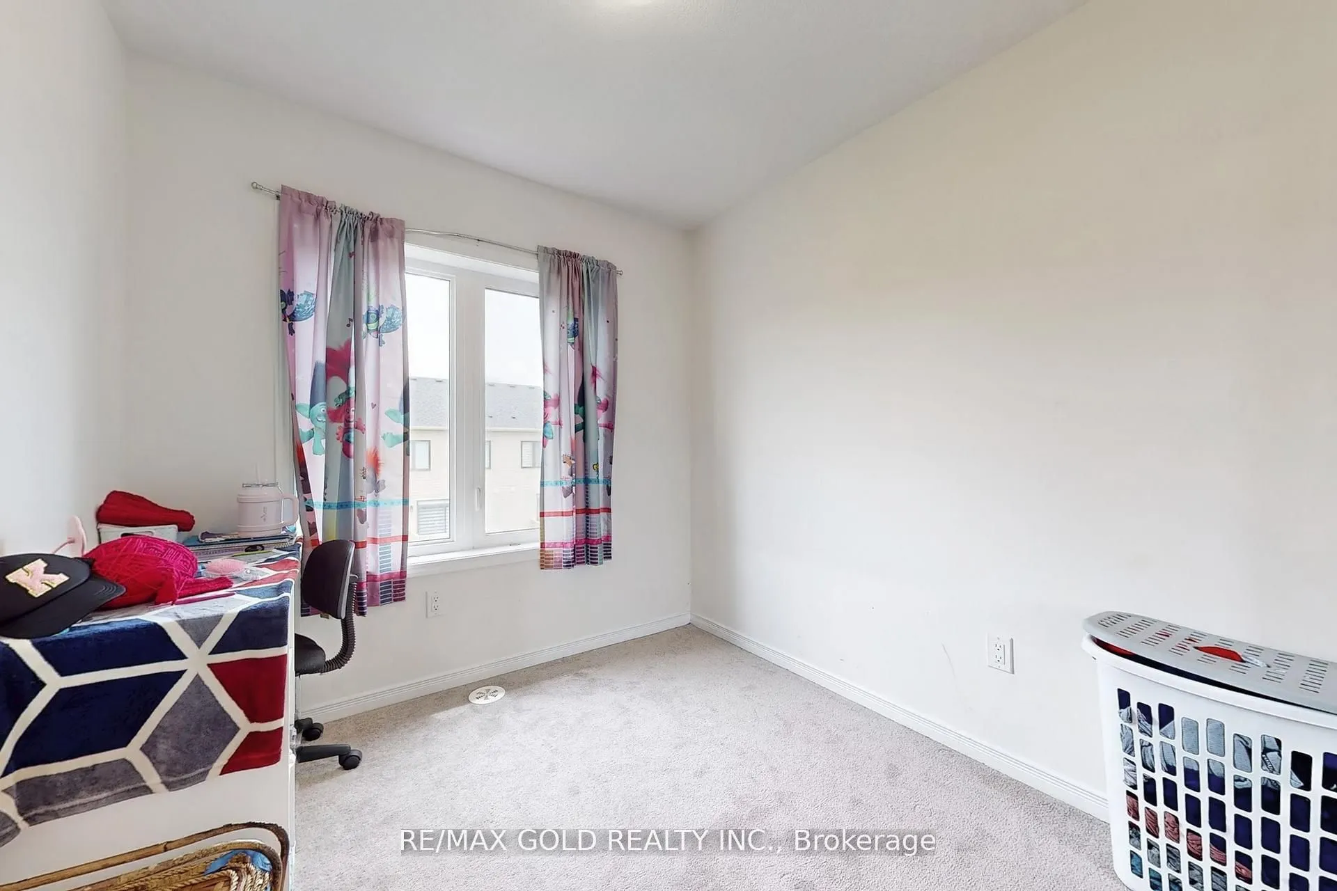 65 Holder Drive