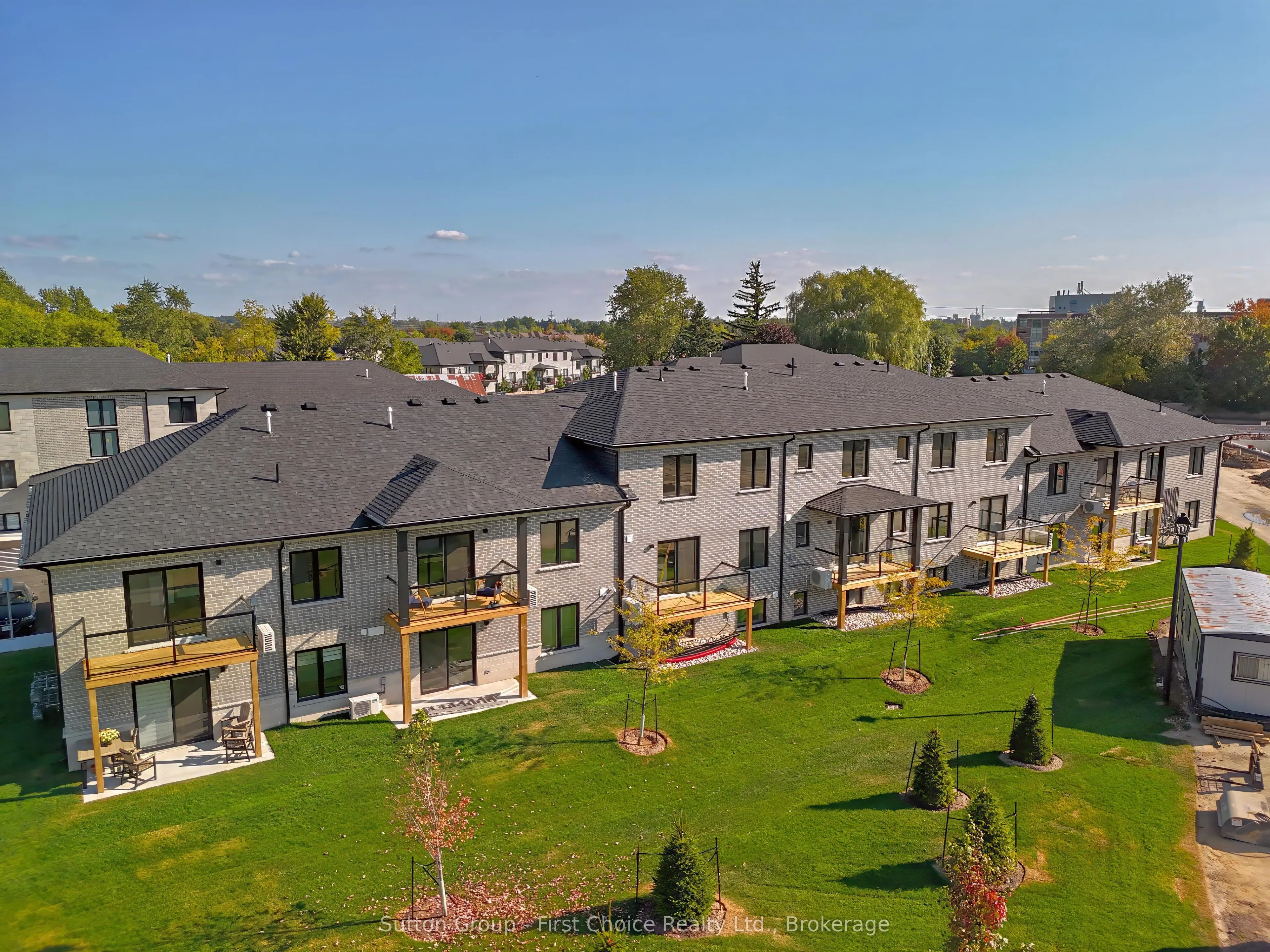 3202 VIVIAN Line, #45