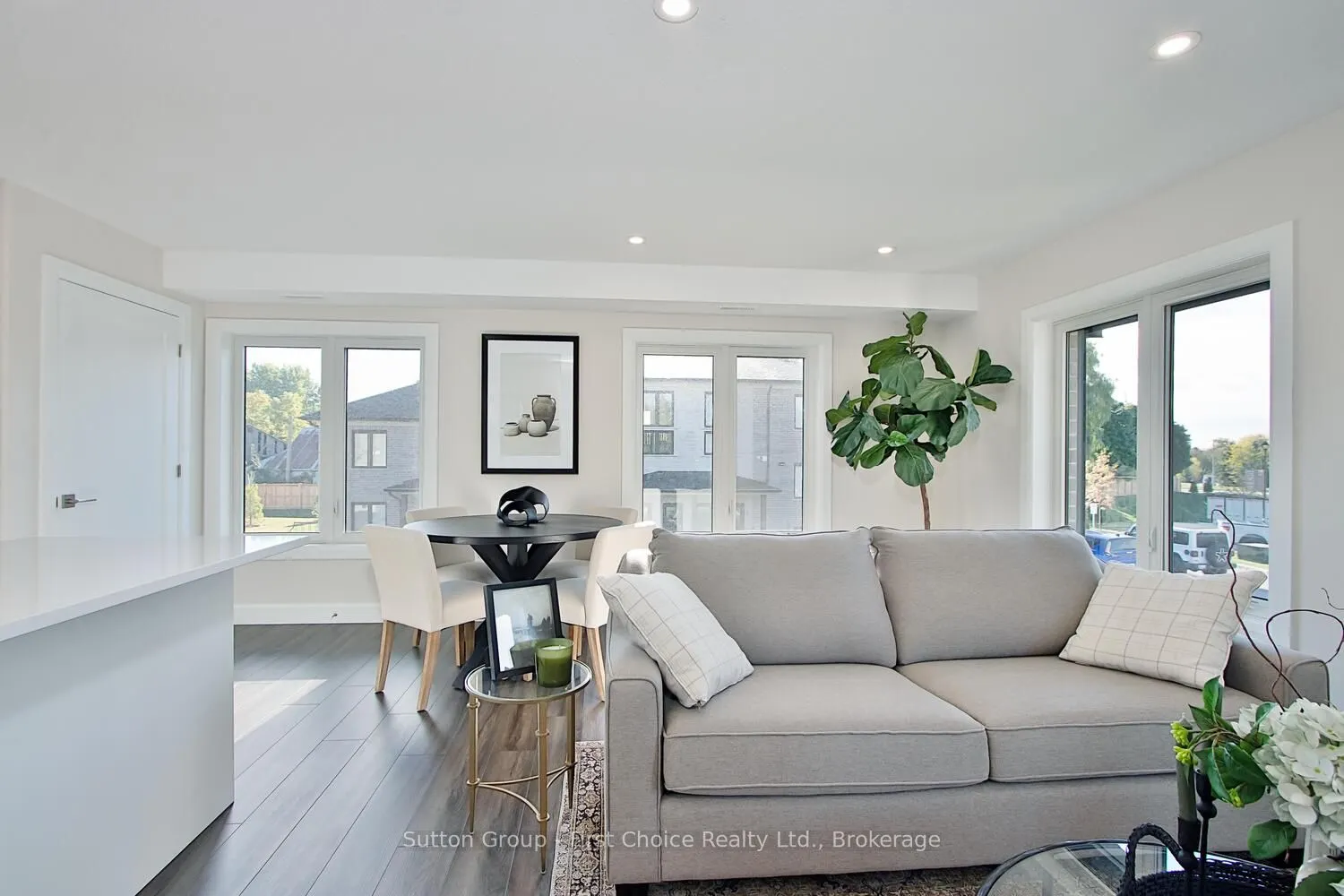 3202 VIVIAN Line, #45
