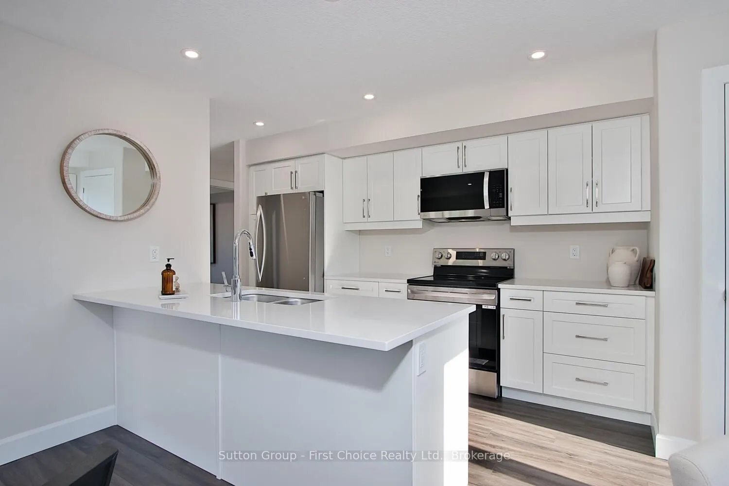 3202 VIVIAN Line, #45
