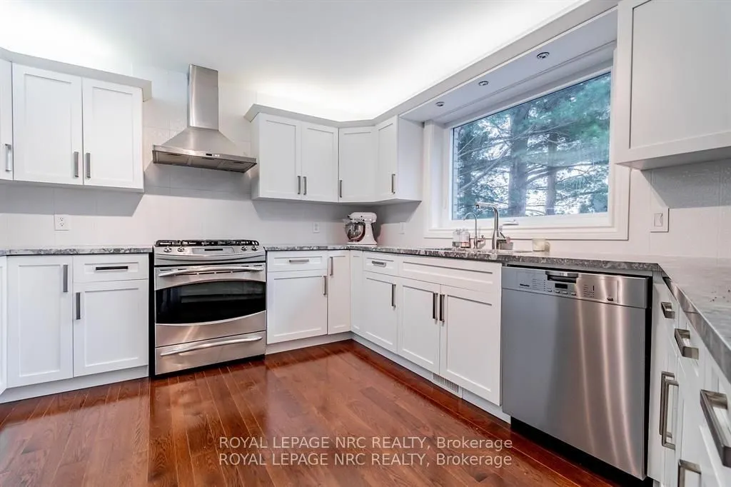 11 Forest Hill Crescent
