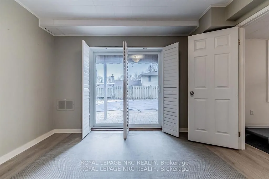 11 Forest Hill Crescent