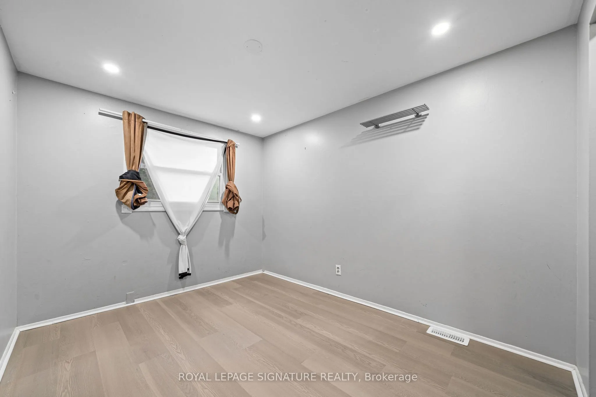 32A Crossley Drive