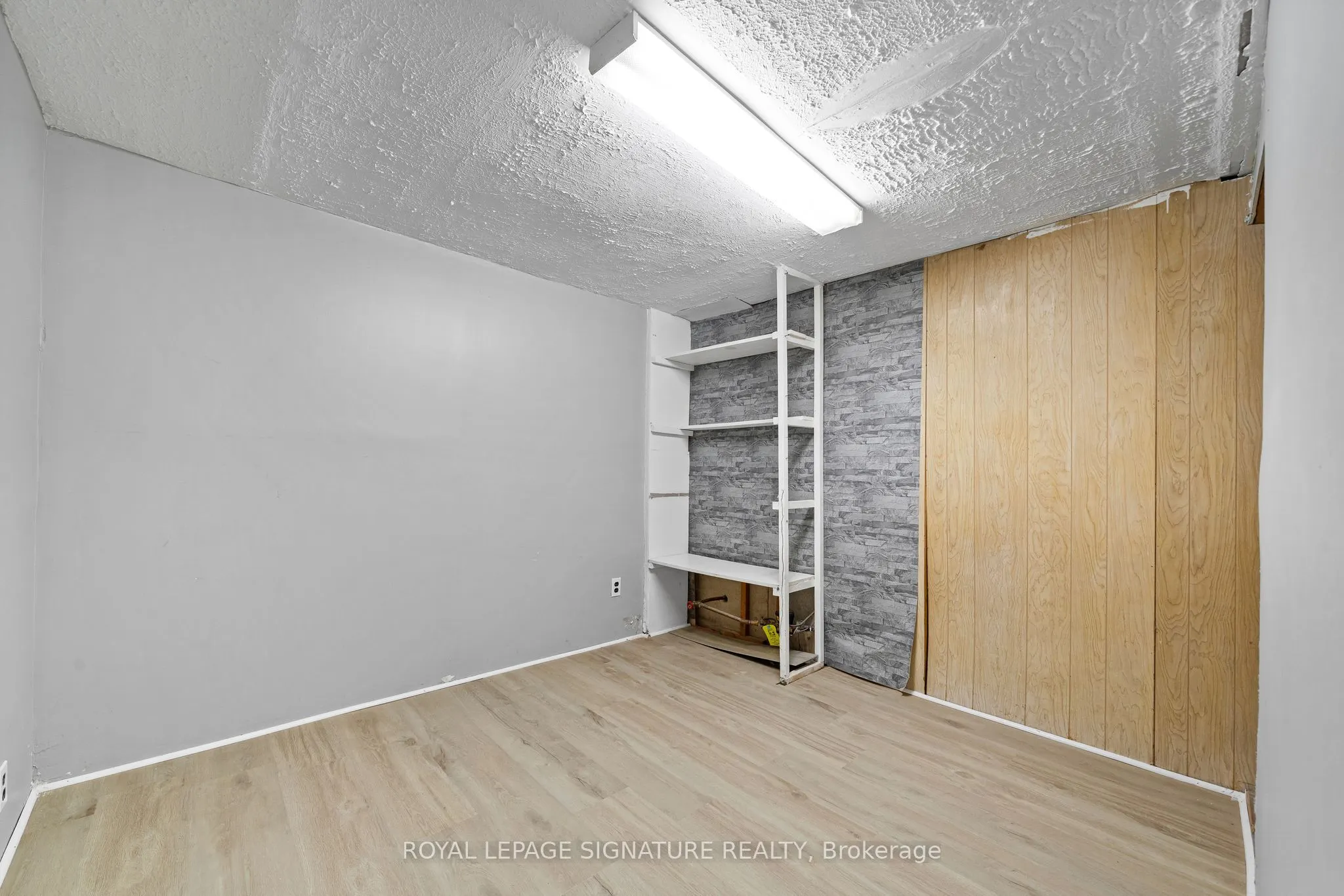 32A Crossley Drive