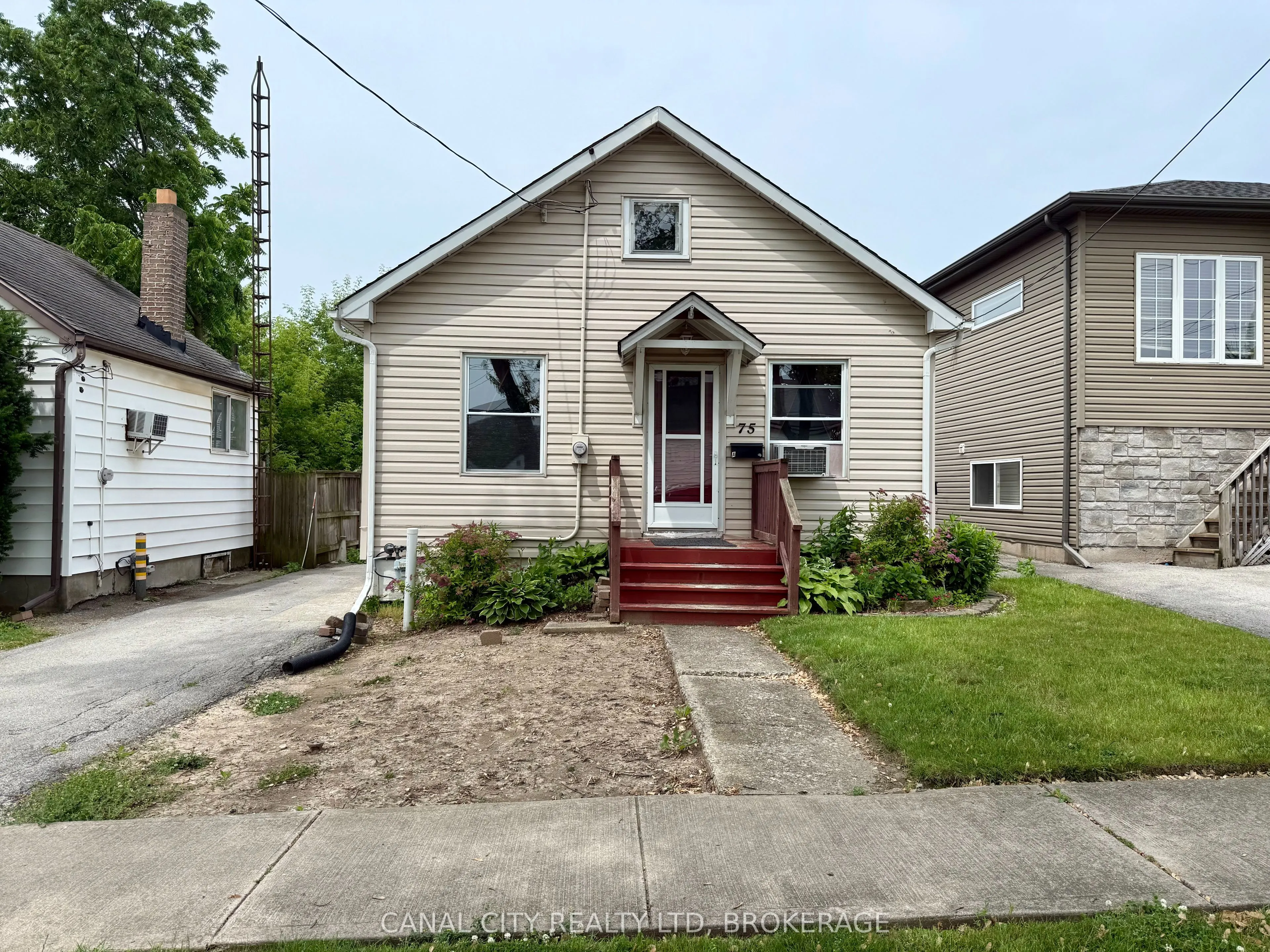 75 West Street N