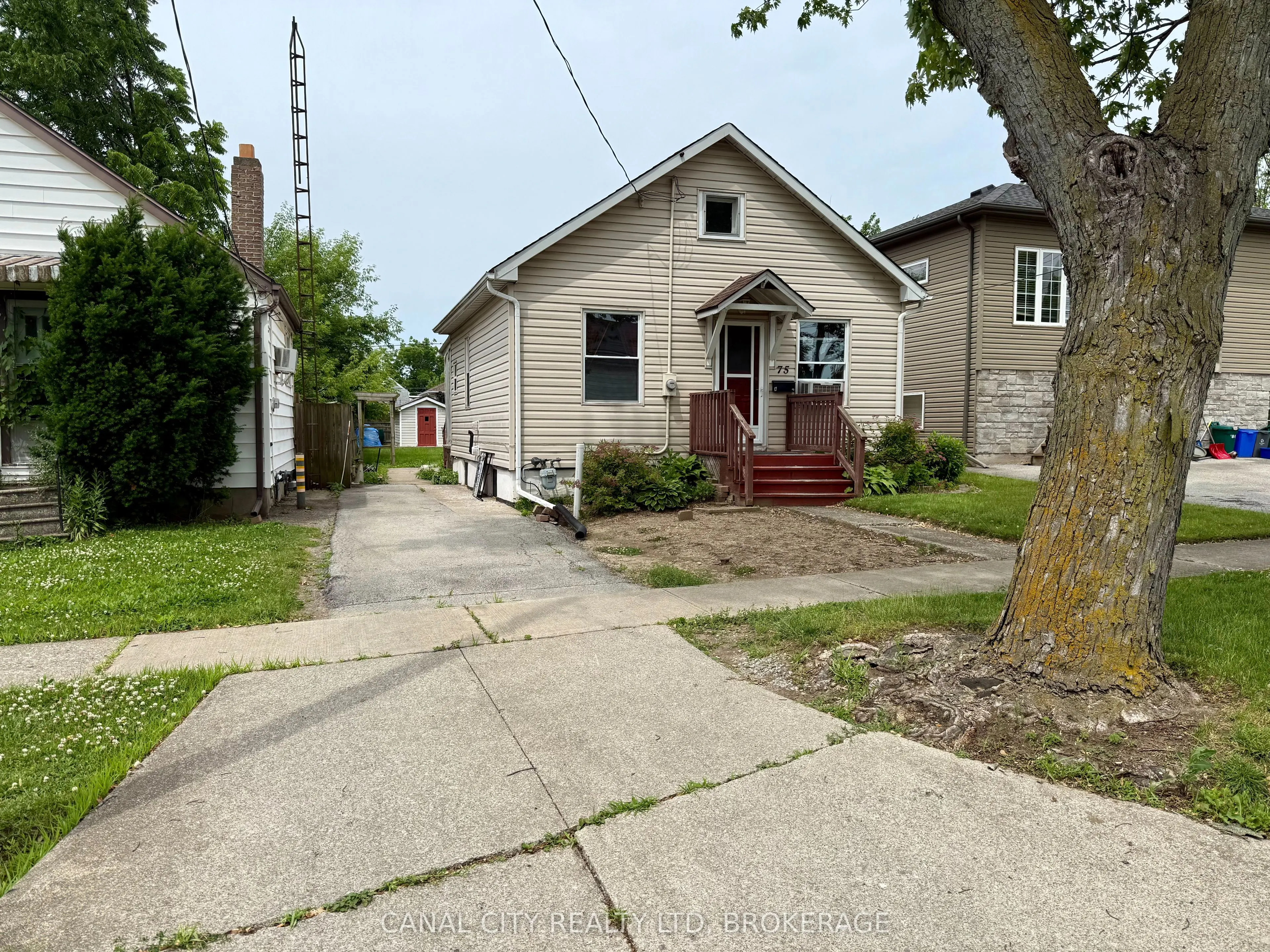 75 West Street N