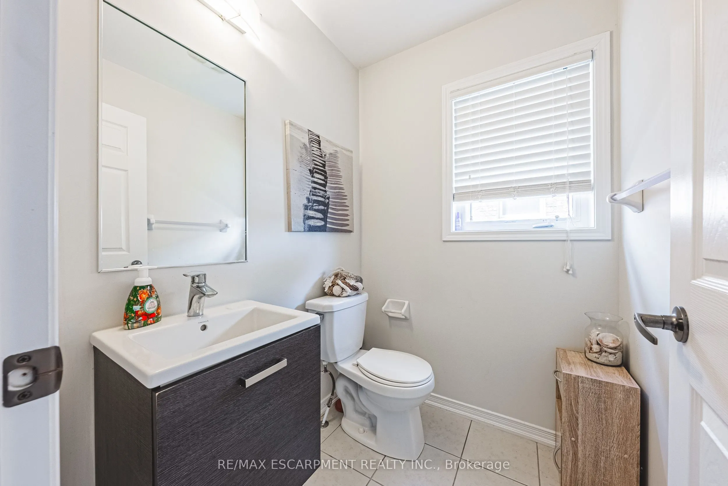 8258 Tulip Tree Drive