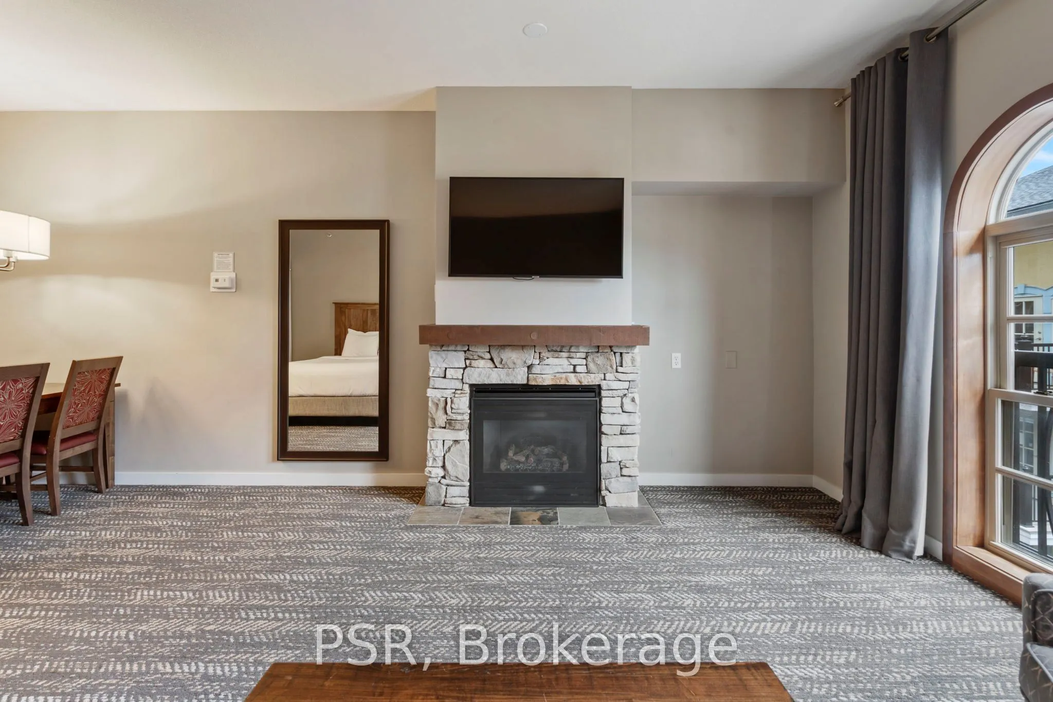 156 Jozo Weider Boulevard, #465