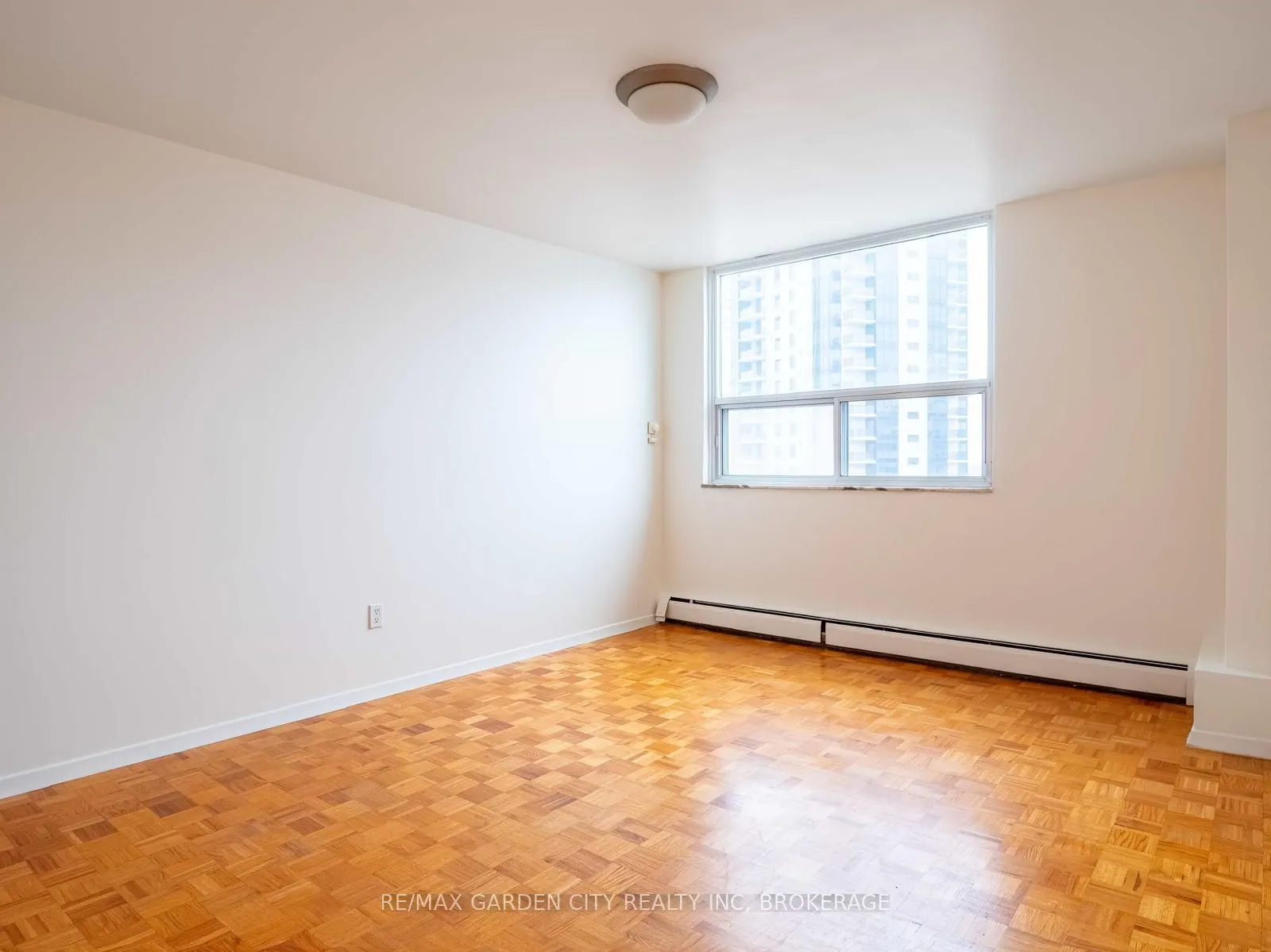 35 Towering Heights Boulevard #1002