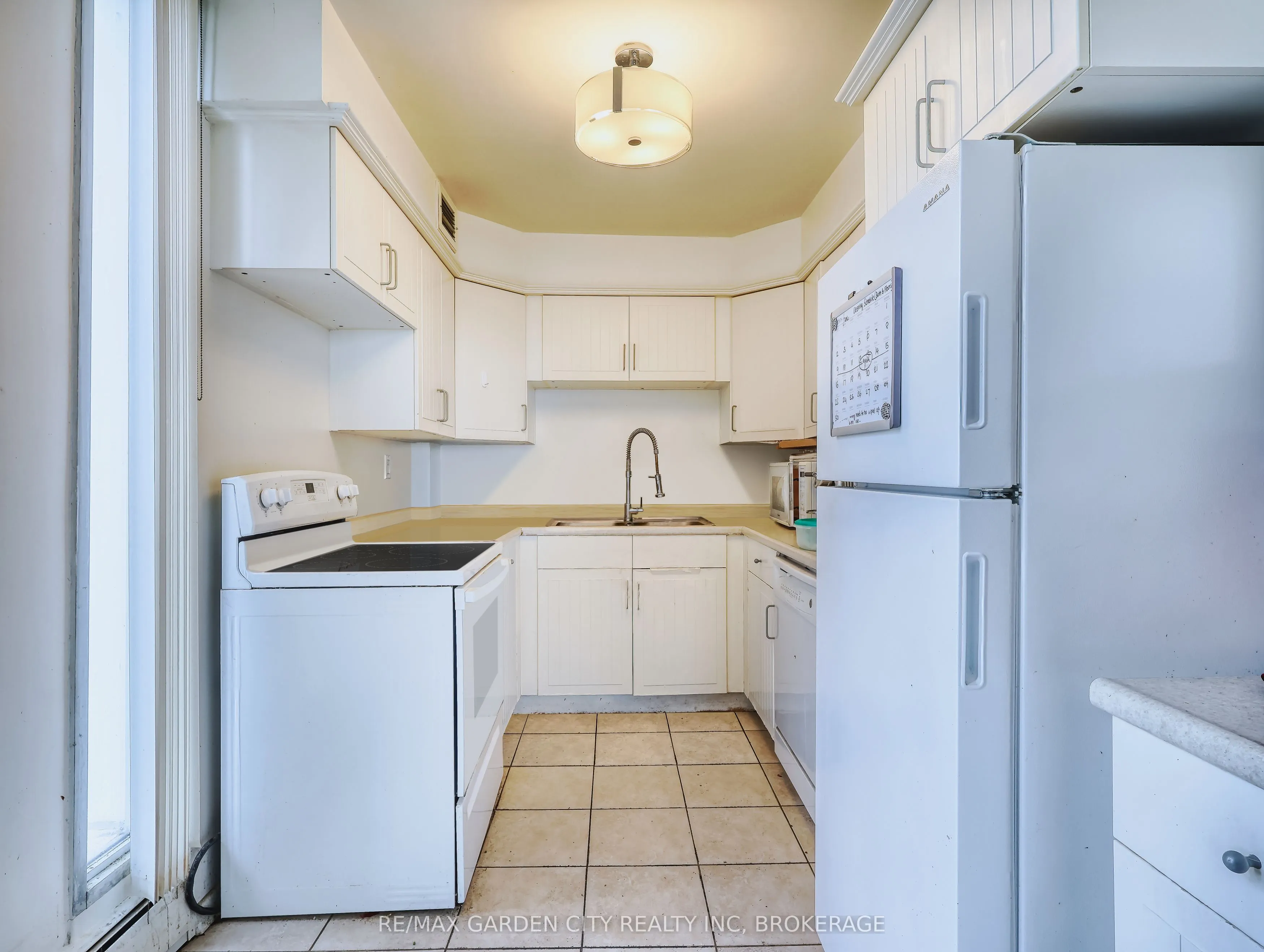 35 Towering Heights Boulevard #1002