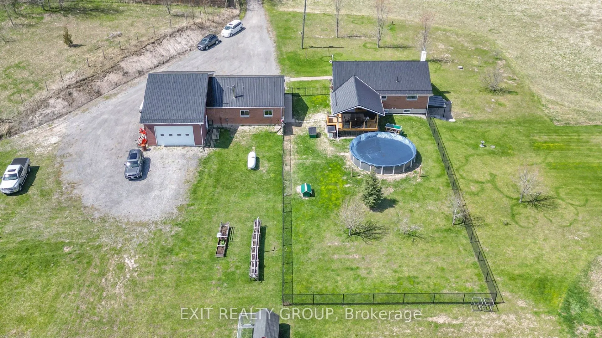 1690 Wallbridge Loyalist Road