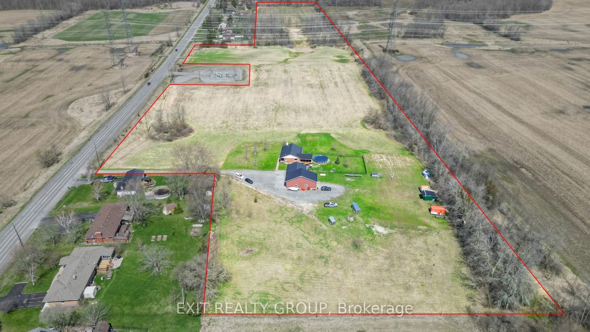 1690 Wallbridge Loyalist Road