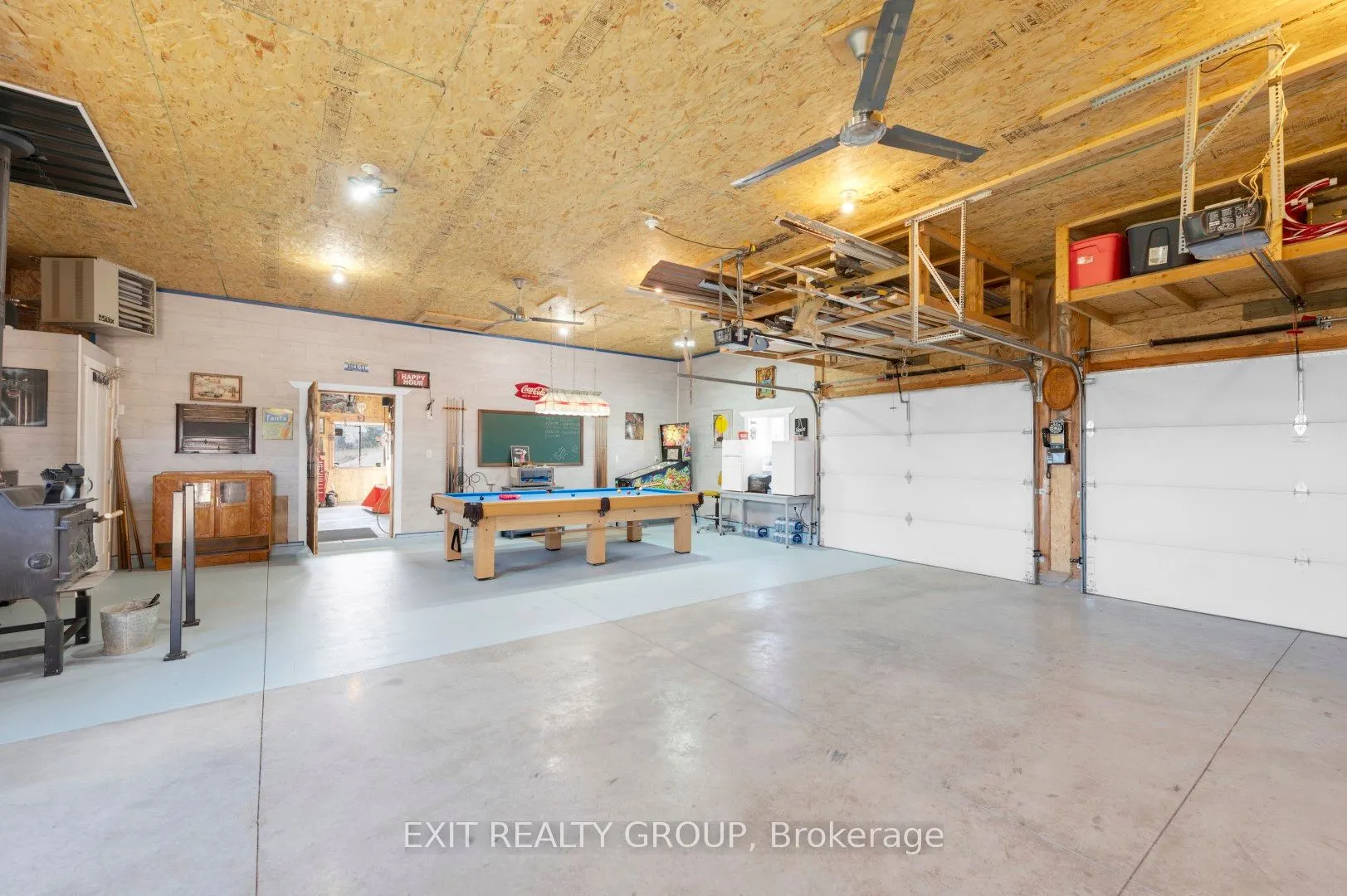 1690 Wallbridge Loyalist Road
