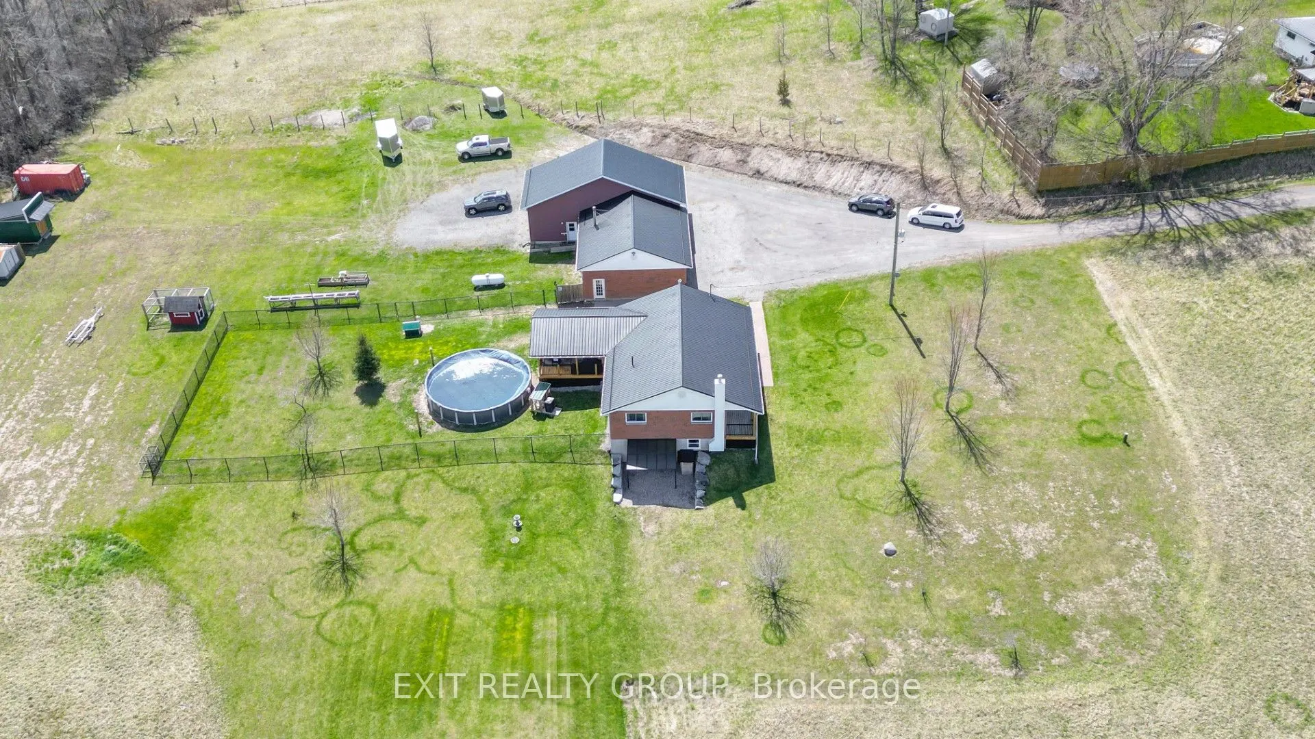 1690 Wallbridge Loyalist Road