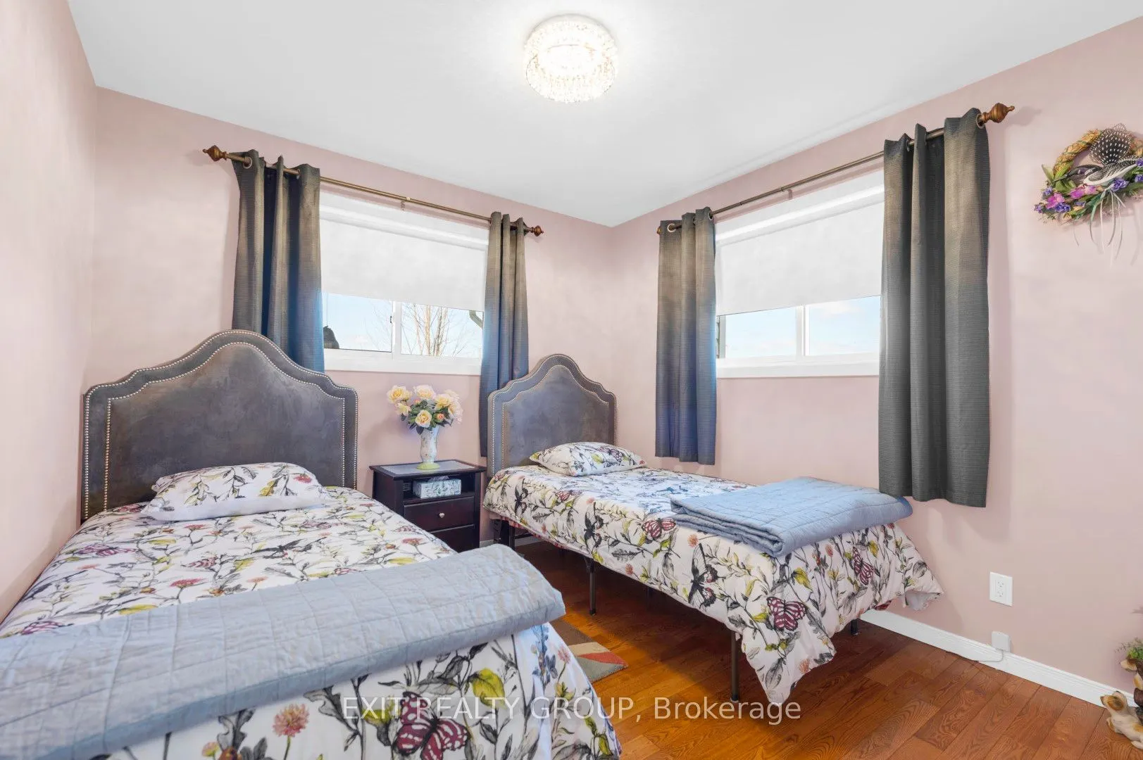 1690 Wallbridge Loyalist Road
