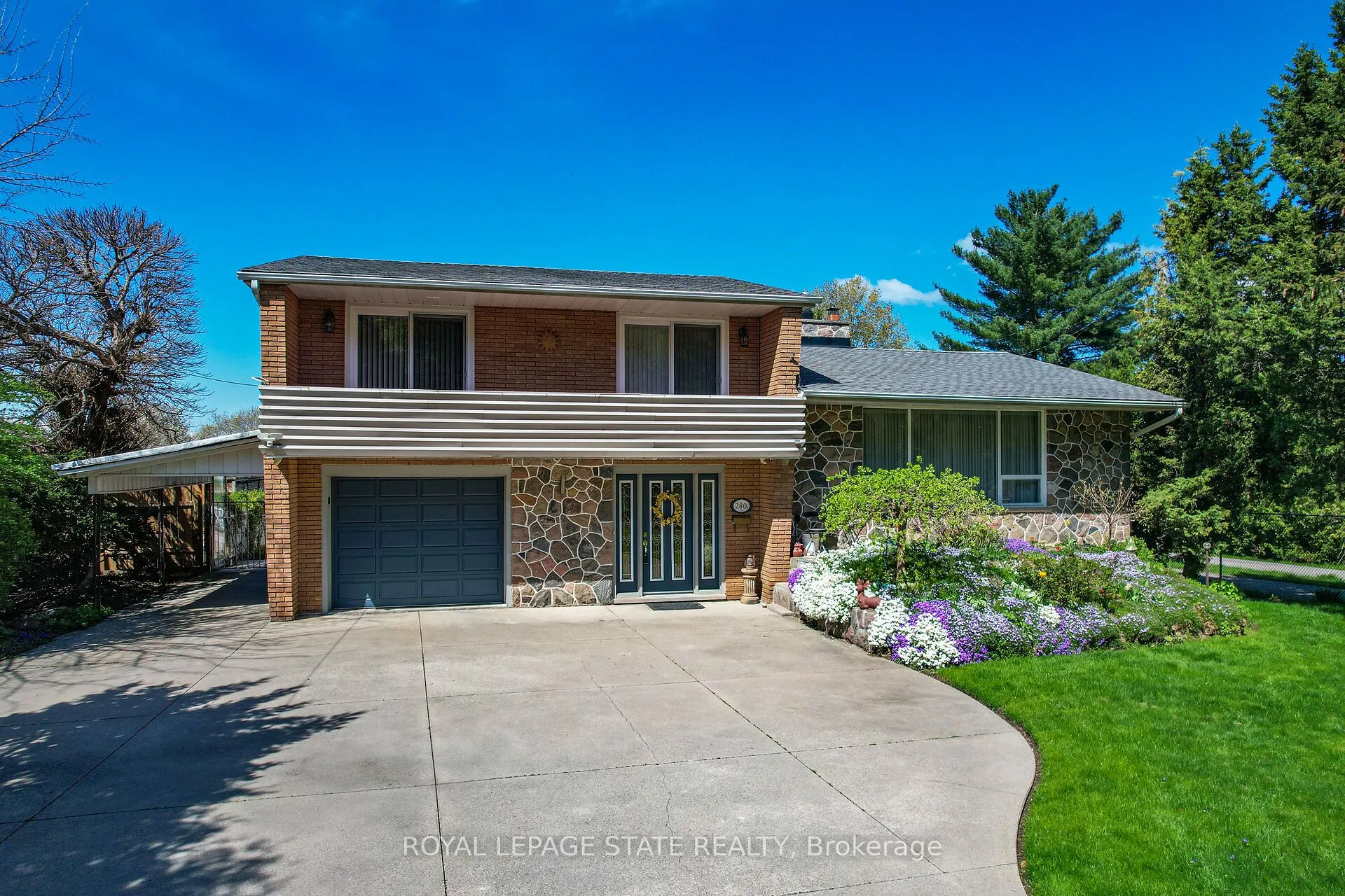 280A Main Street W