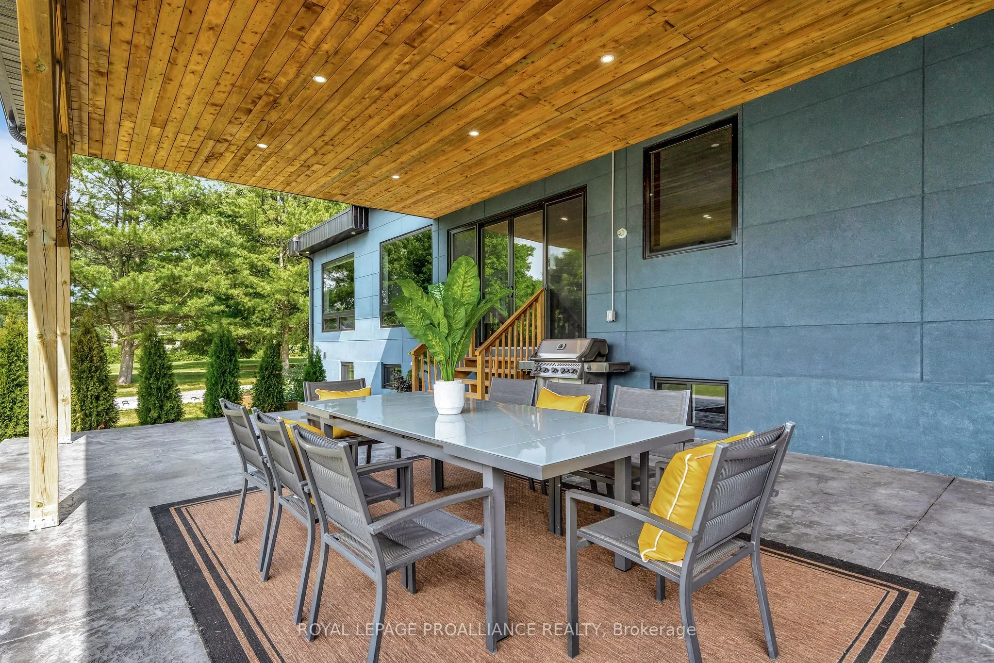2528 County Rd 3