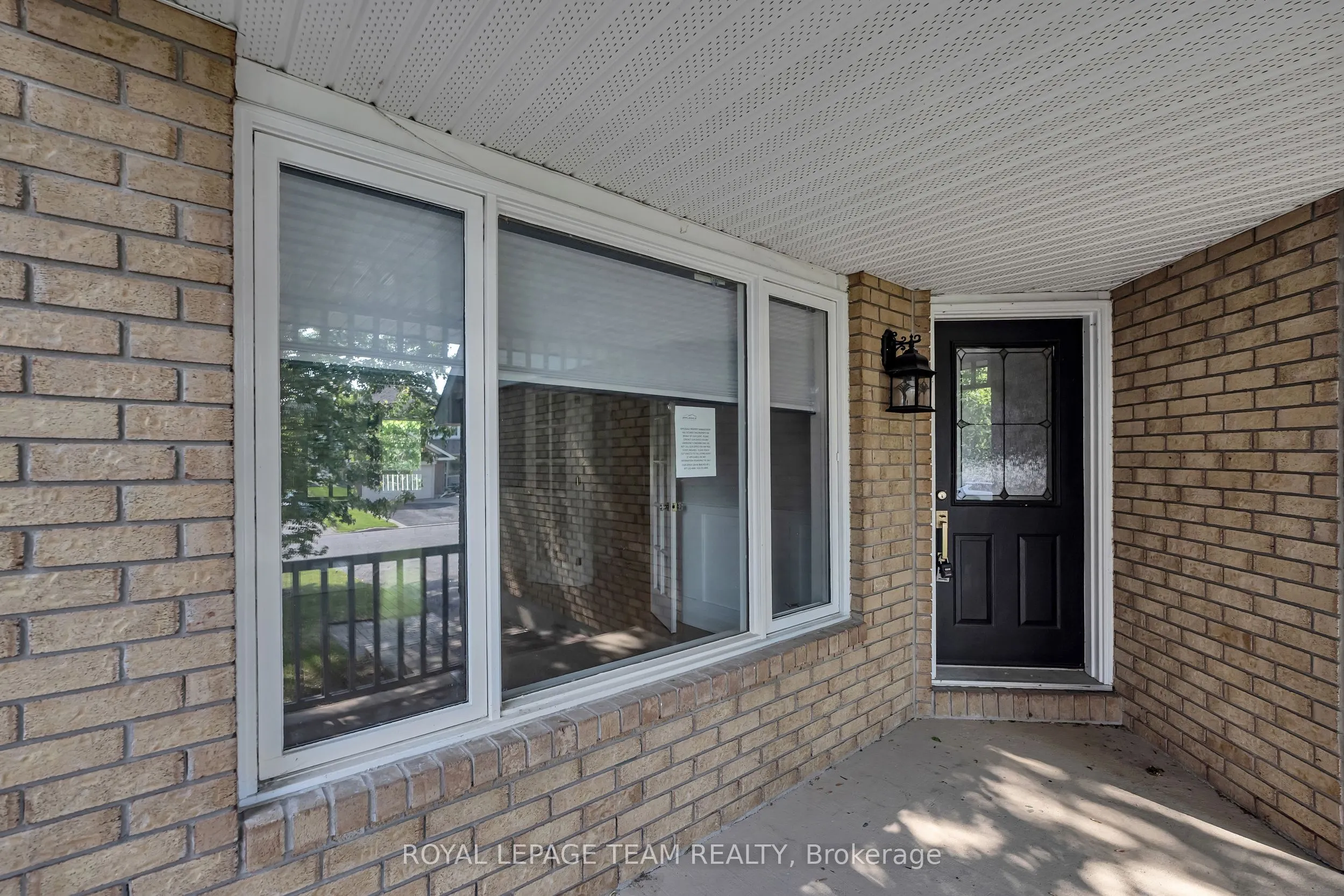 2207 Nature Trail Crescent