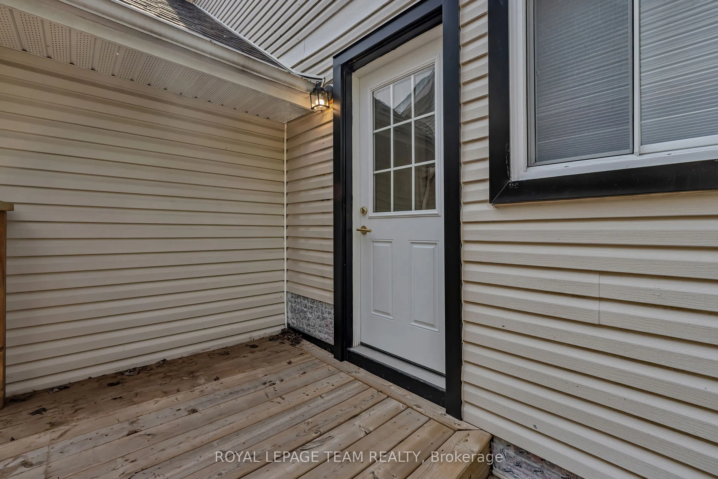 2207 Nature Trail Crescent