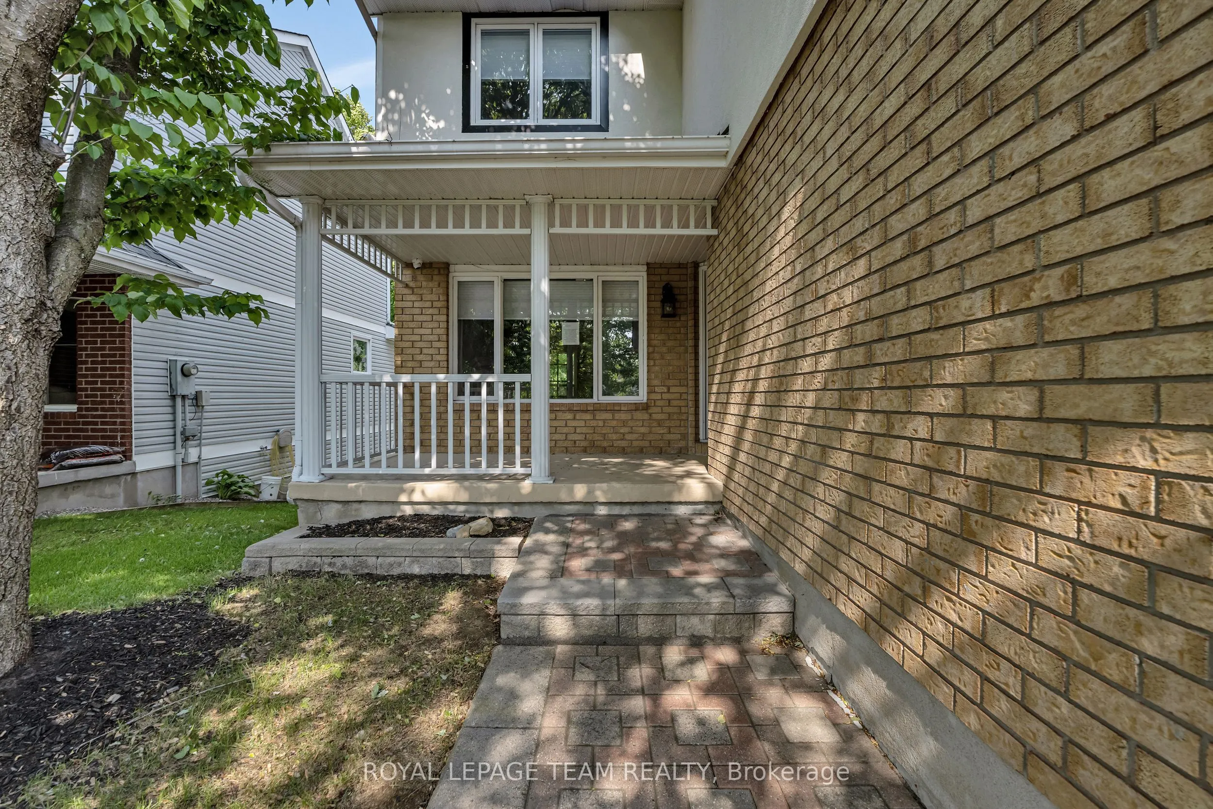 2207 Nature Trail Crescent