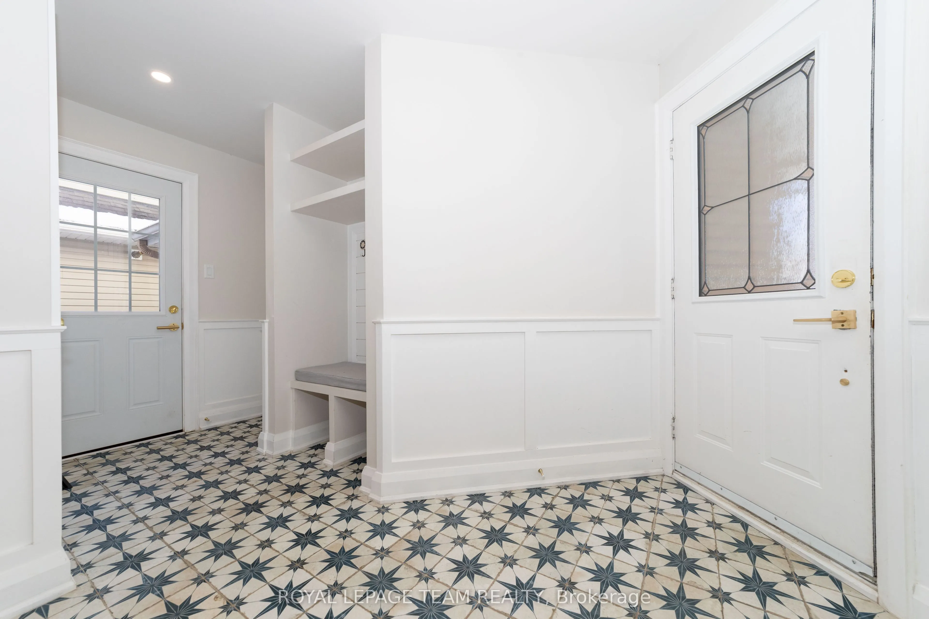 2207 Nature Trail Crescent