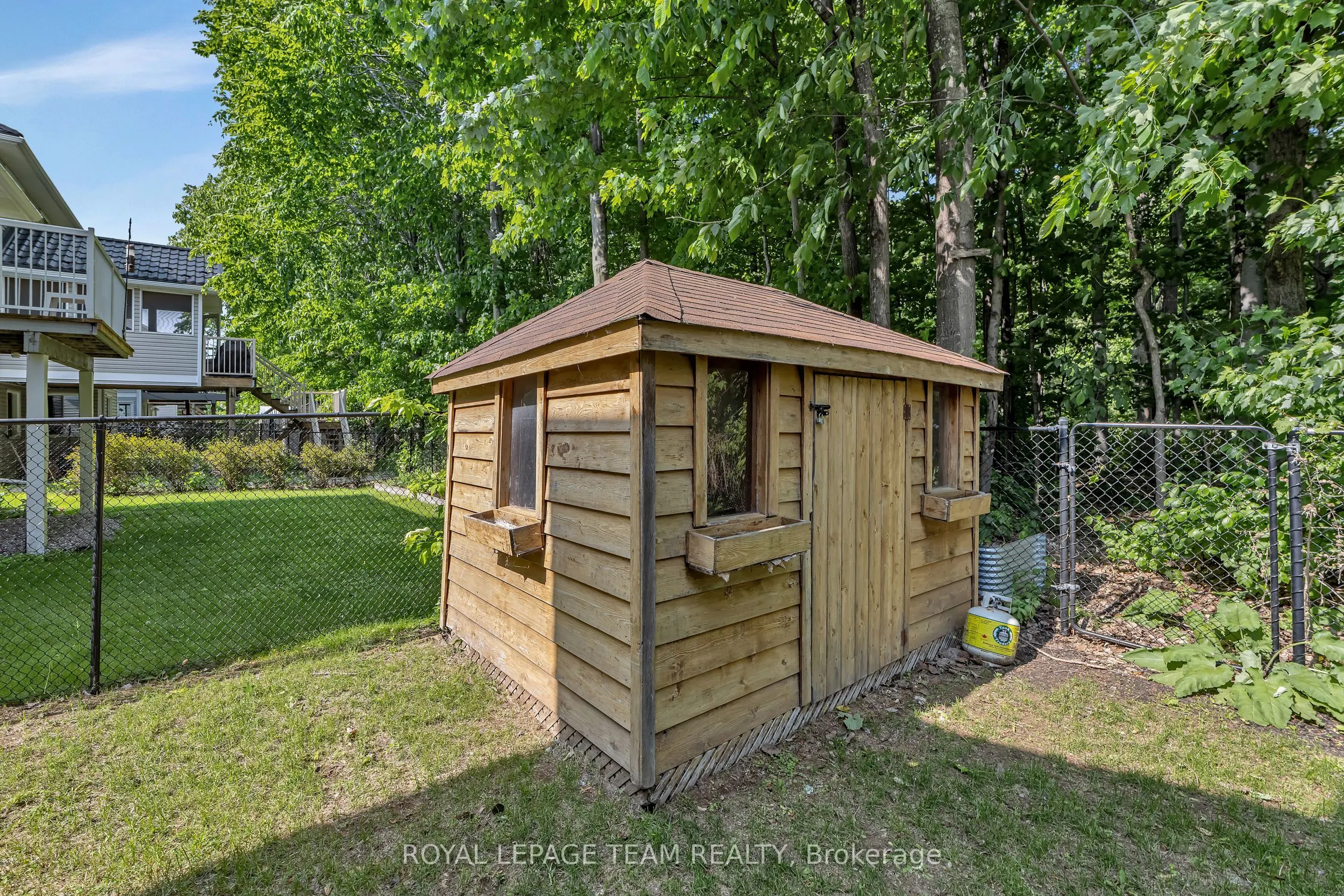 2207 Nature Trail Crescent