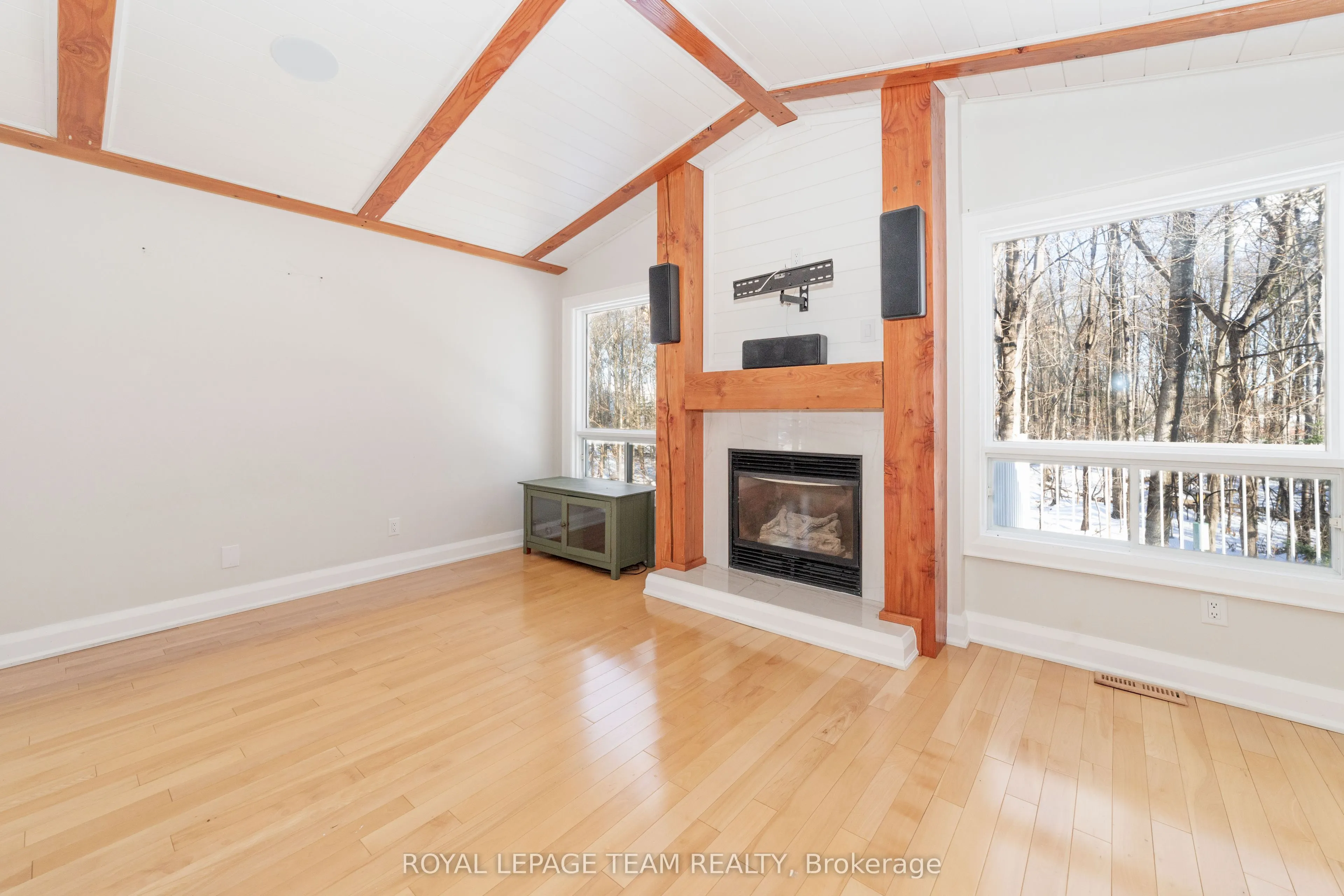 2207 Nature Trail Crescent