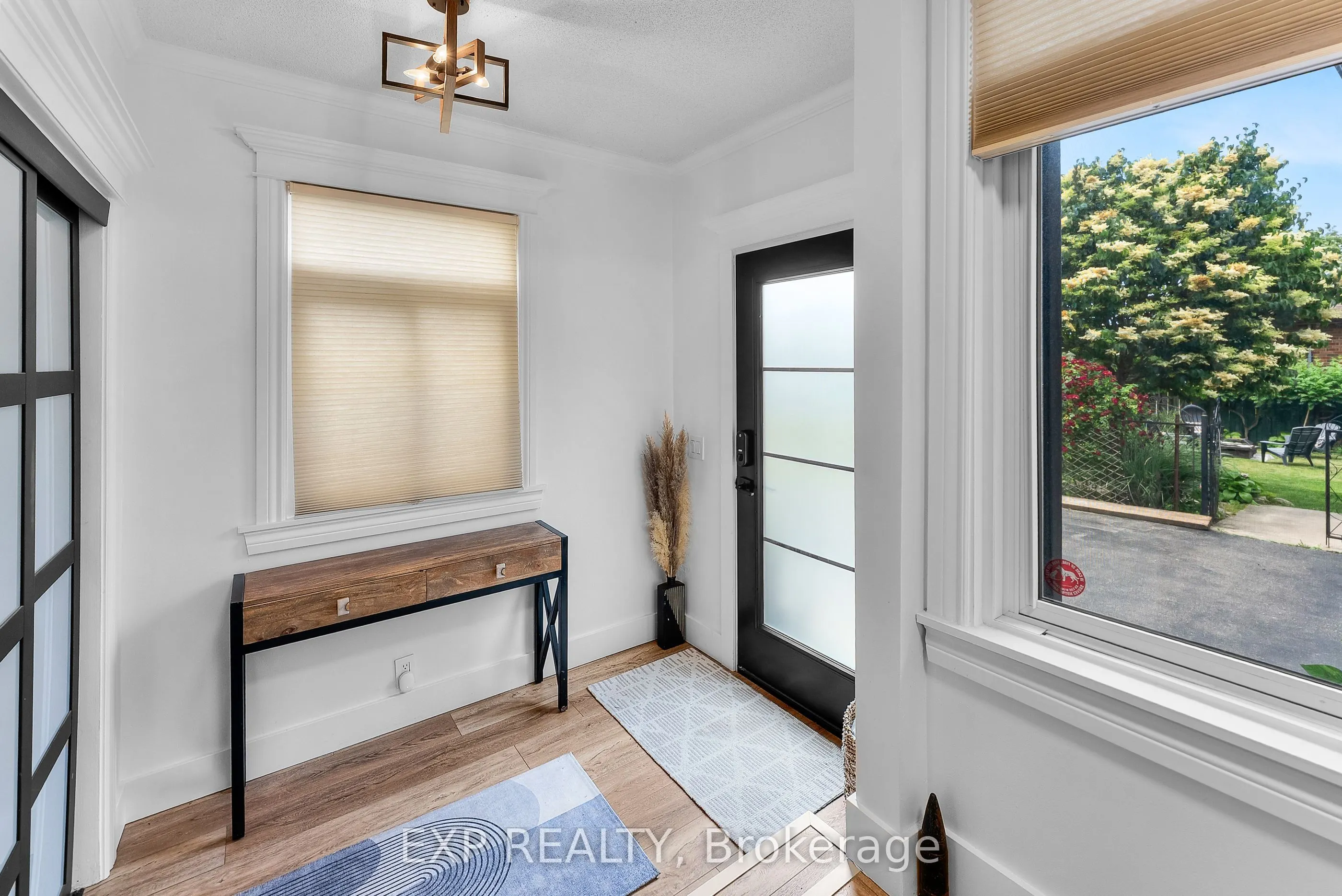 36 St. David Street W