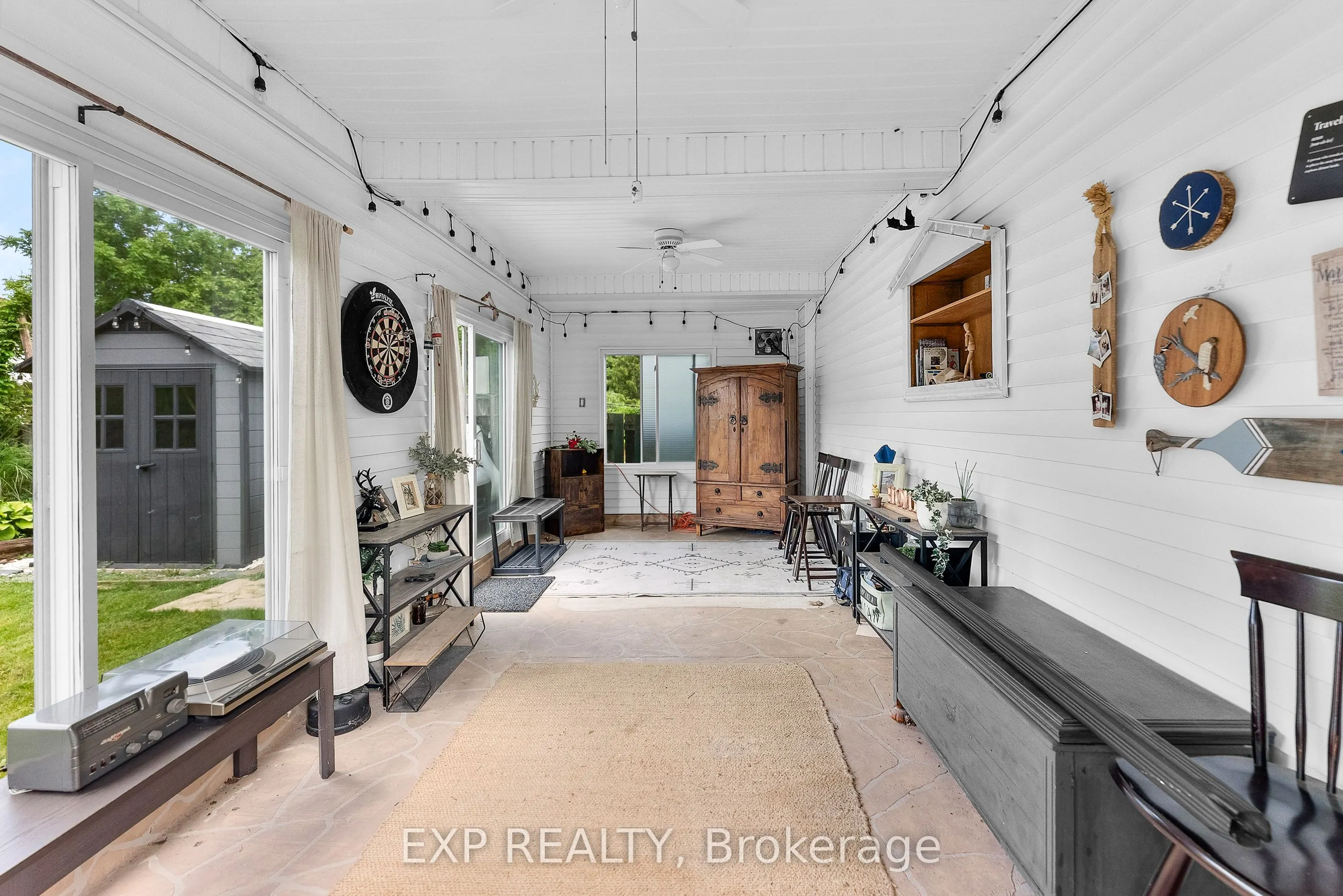 36 St. David Street W