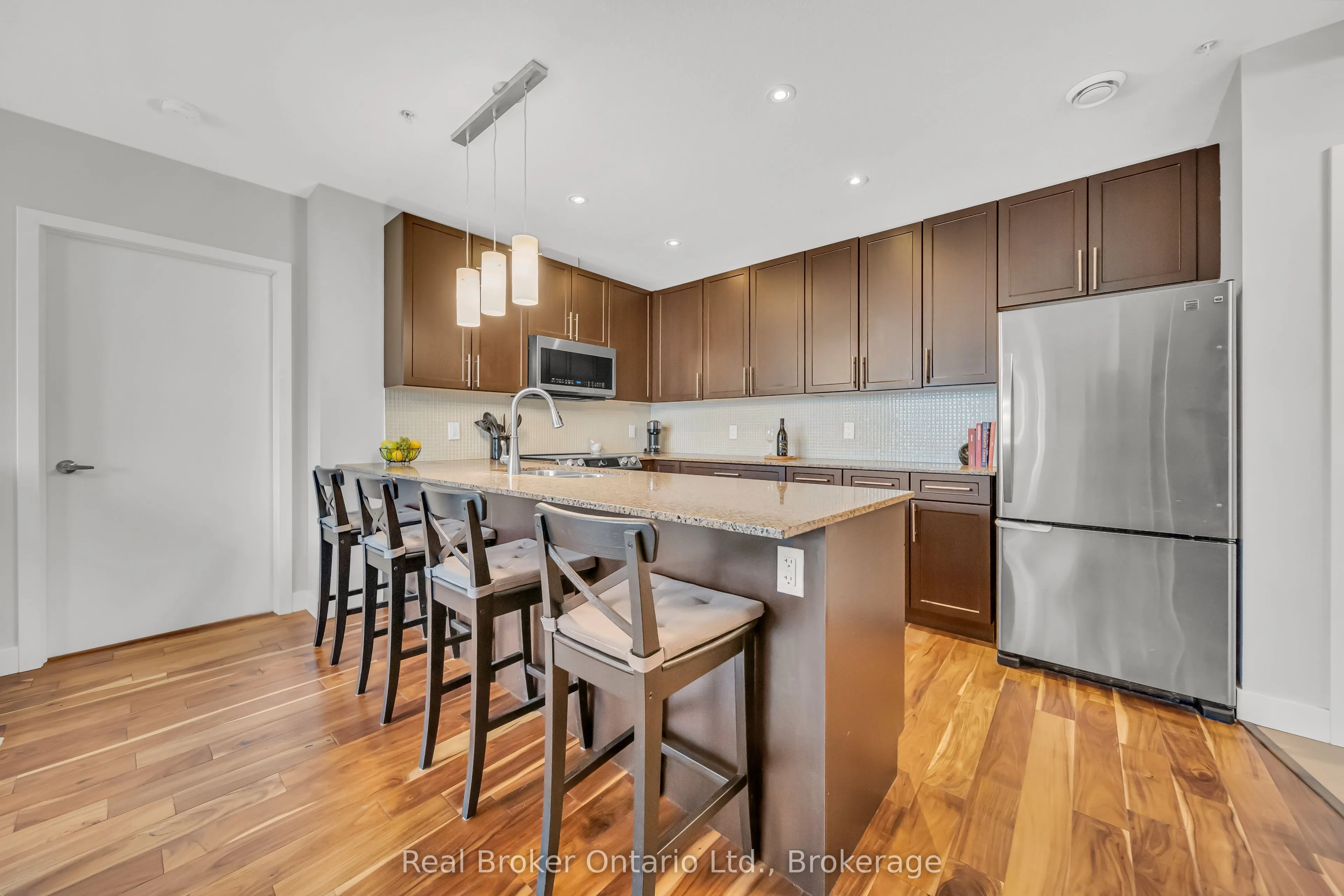 188 King Street S, #214