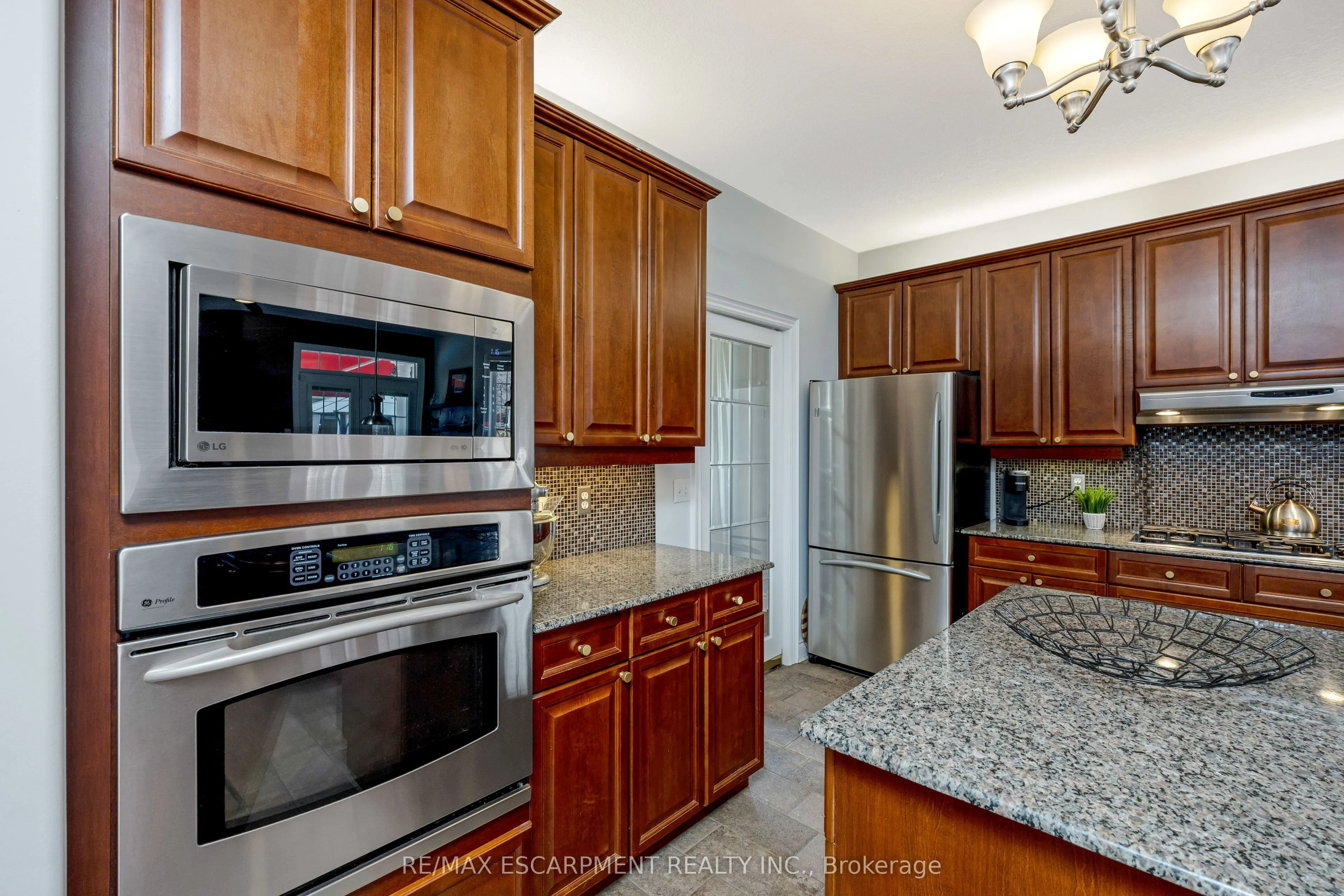 125 Milne Place