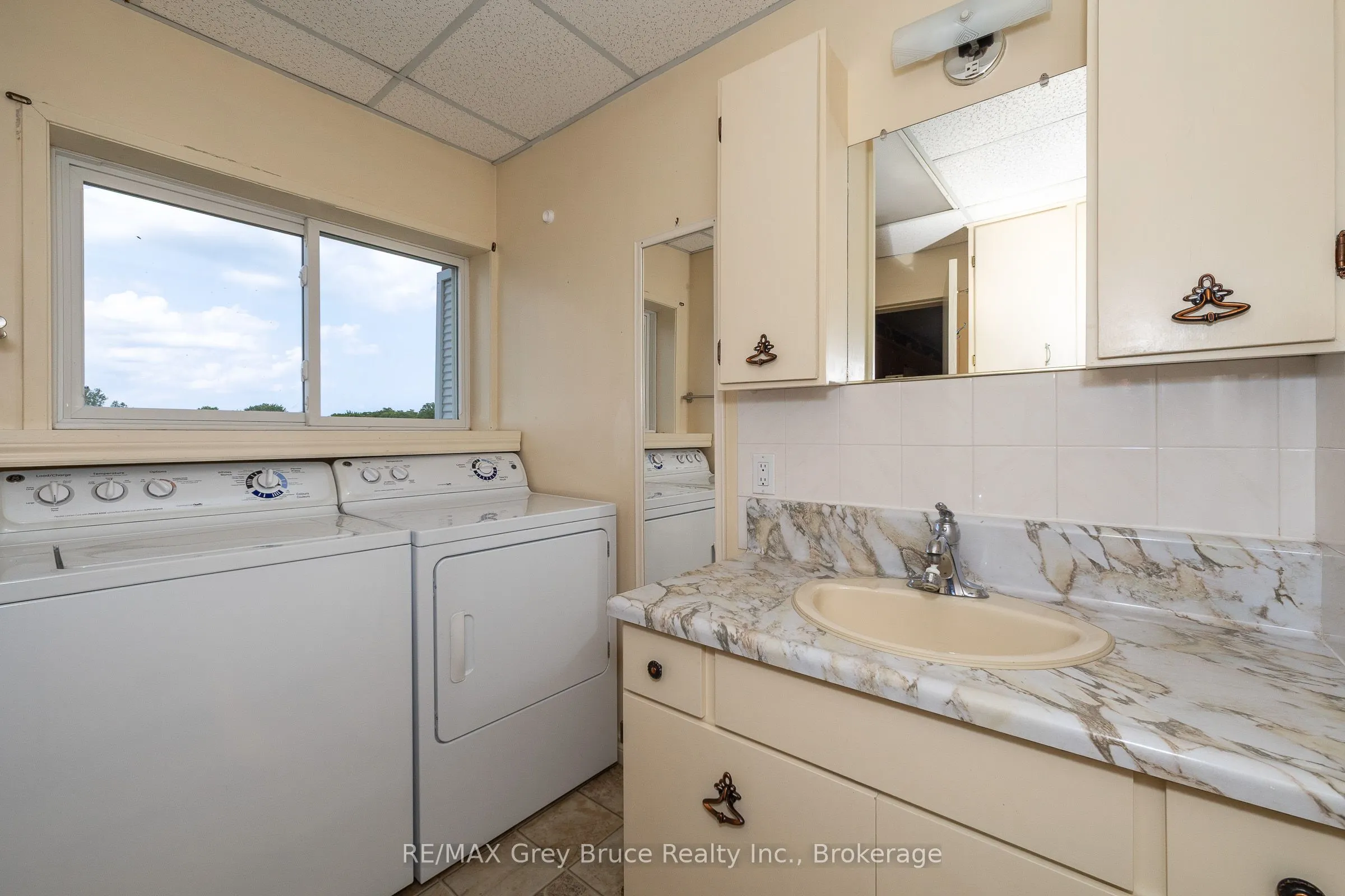 319144 Grey Road 1