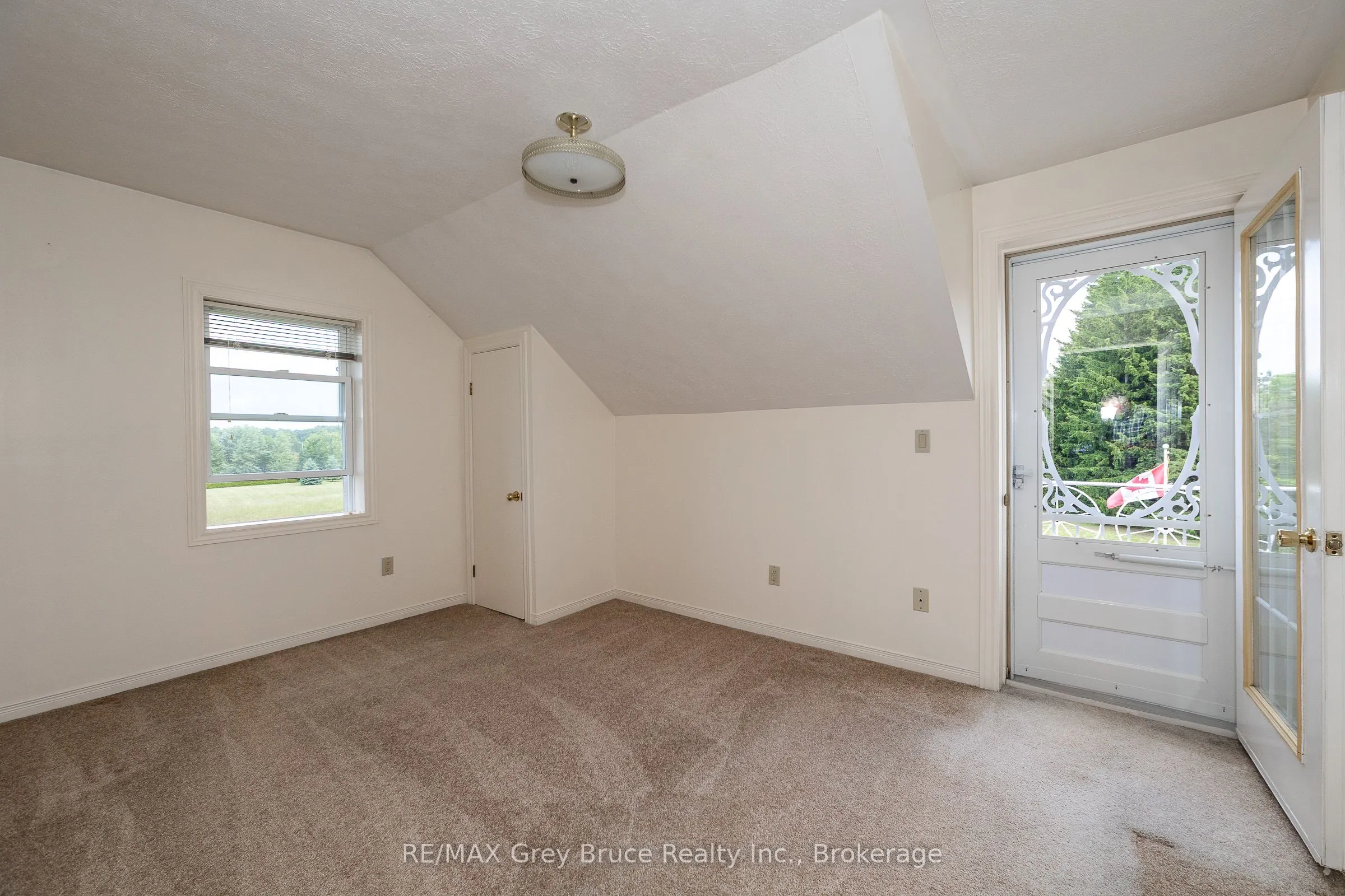 319144 Grey Road 1