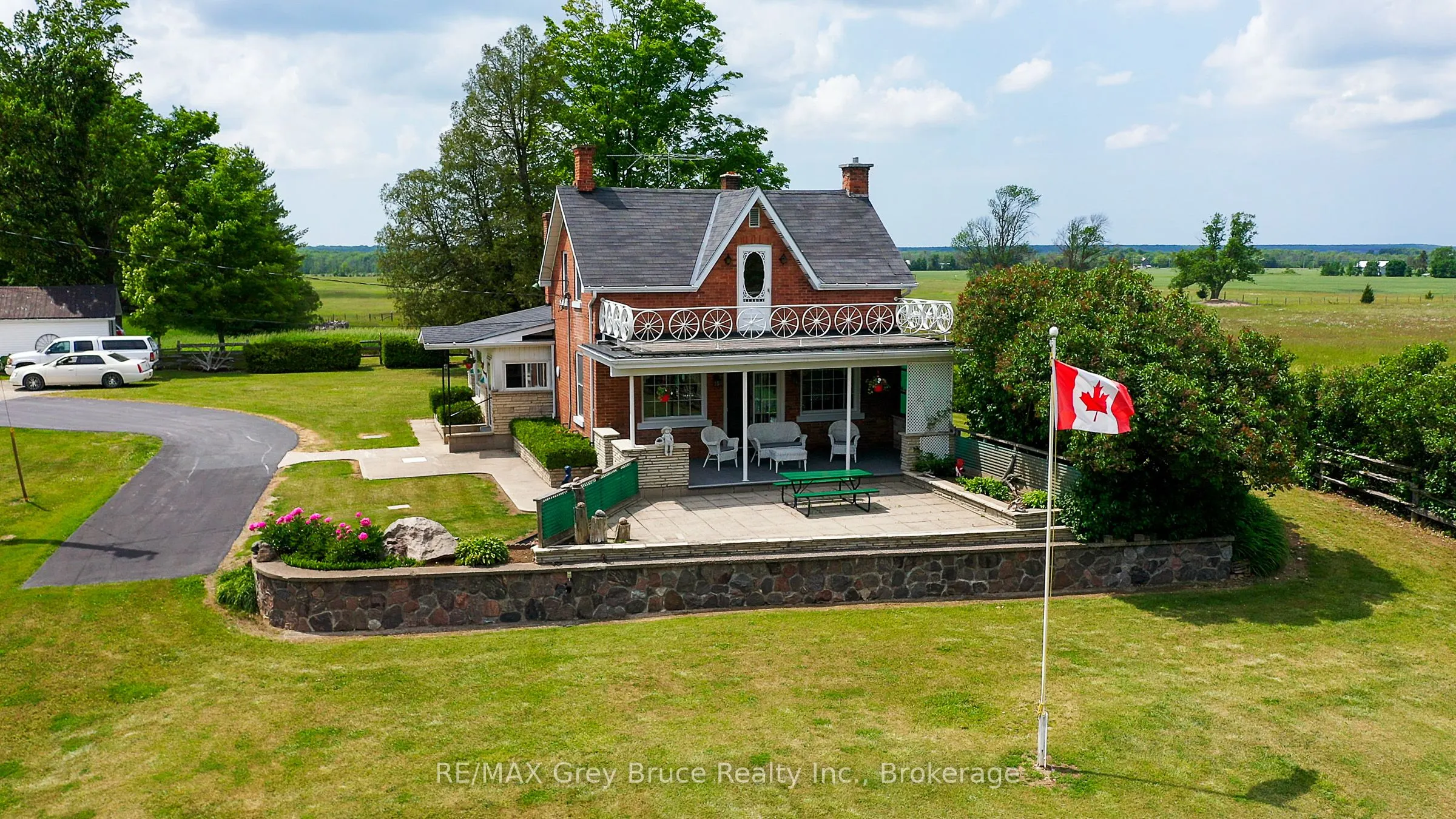 319144 Grey Road 1
