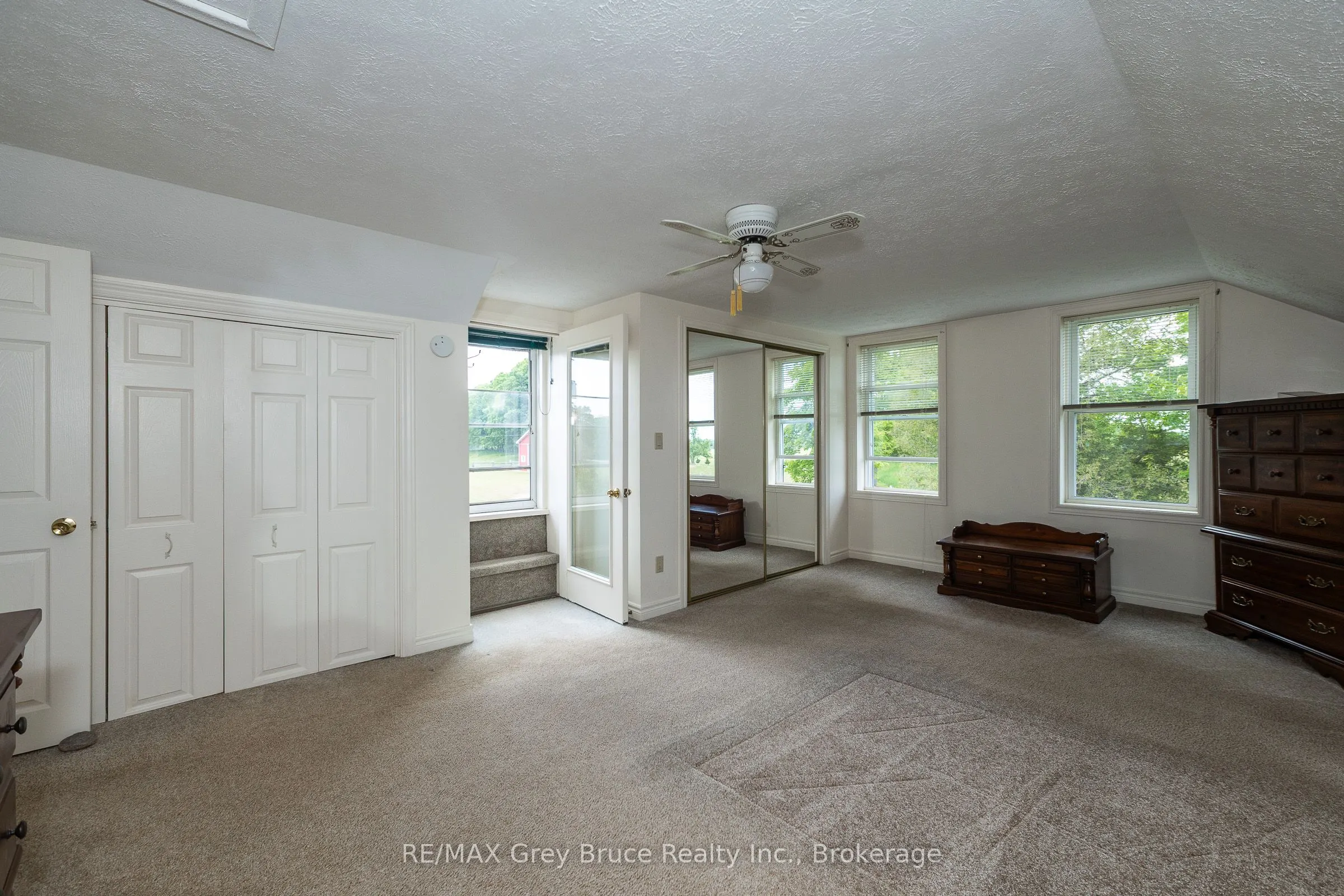 319144 Grey Road 1