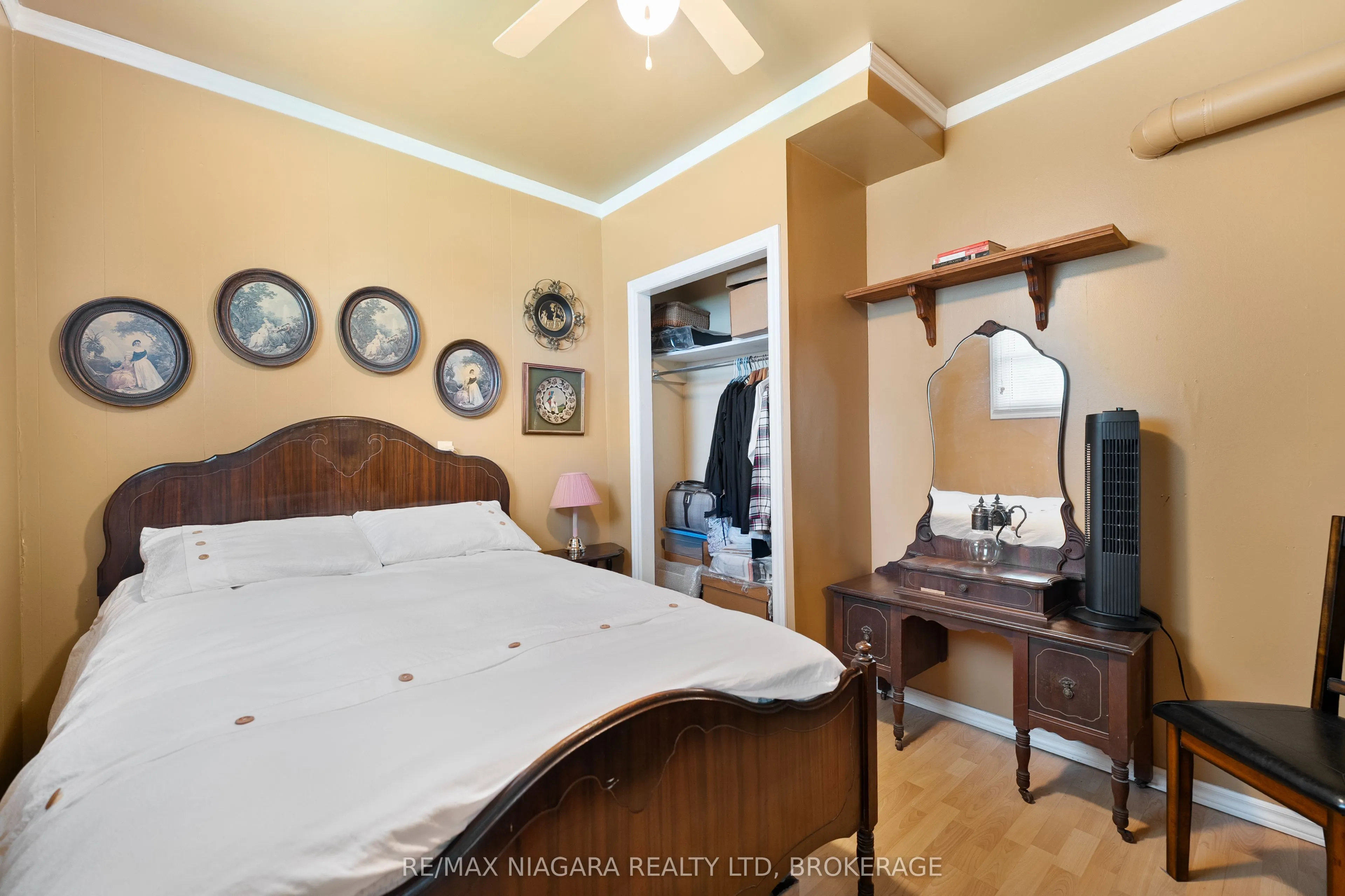 527 Pinecrest Road