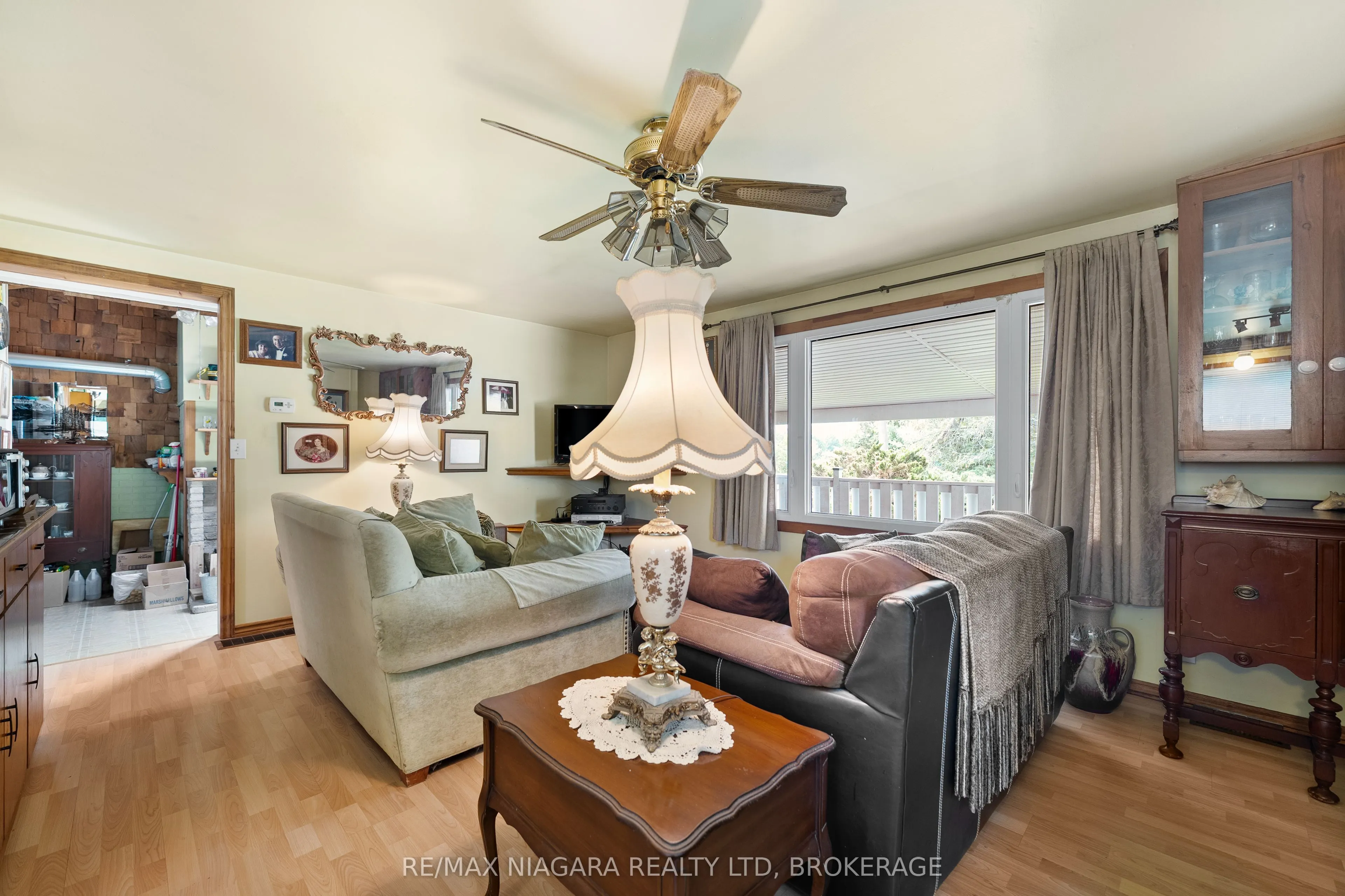 527 Pinecrest Road