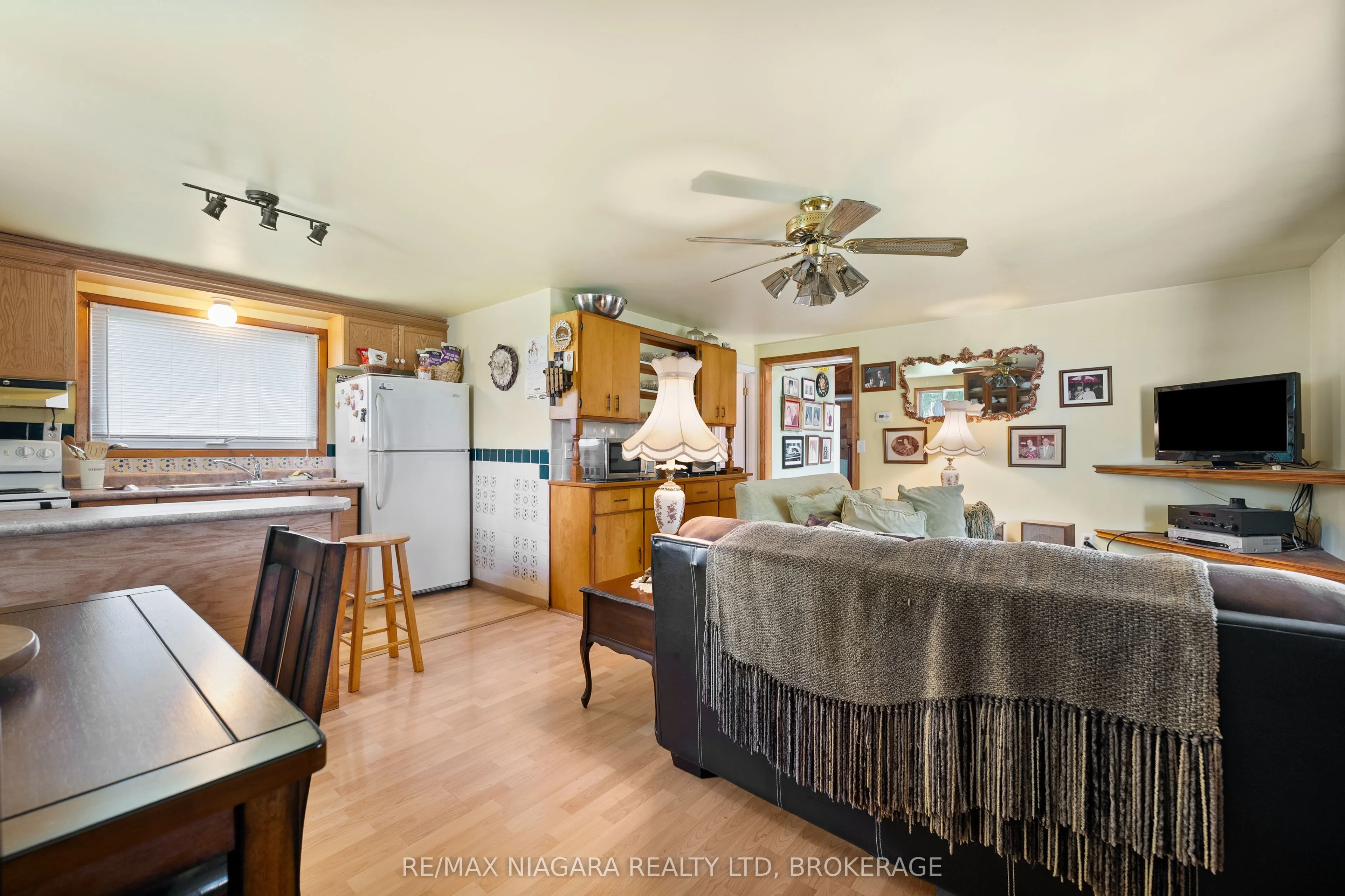 527 Pinecrest Road