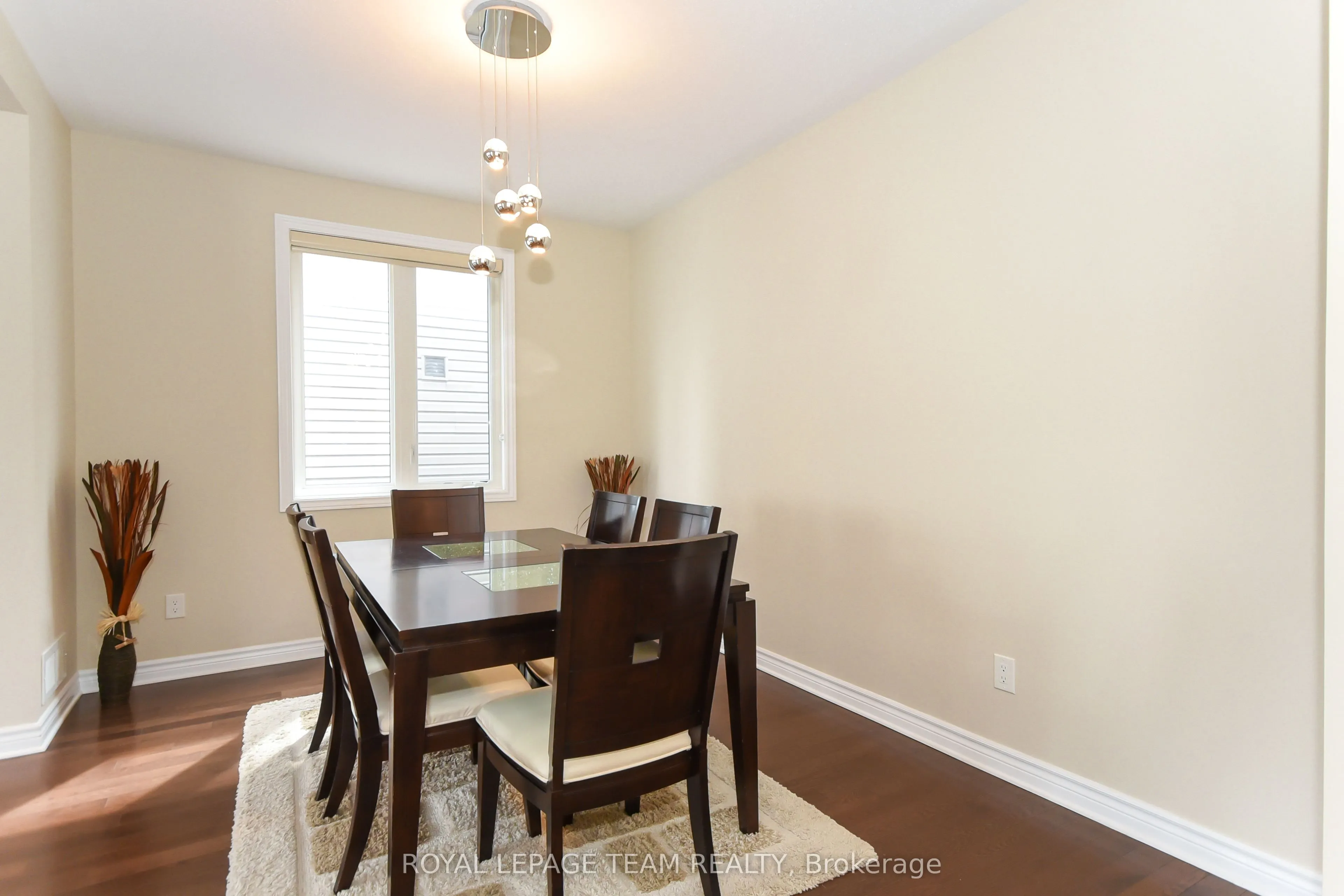 3519 Woodroffe Avenue